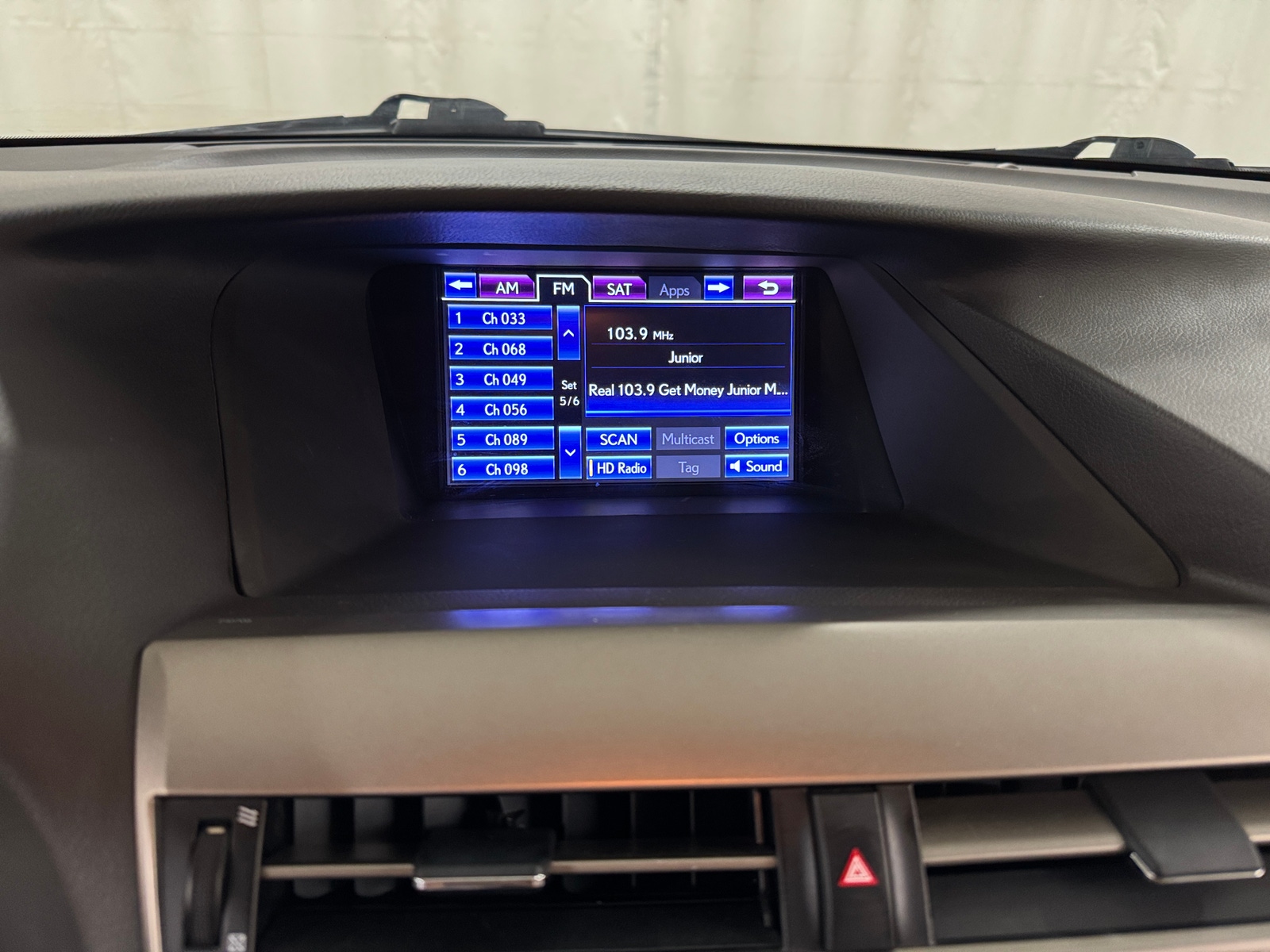 Thumbnail: 2014 Lexus RX - 4