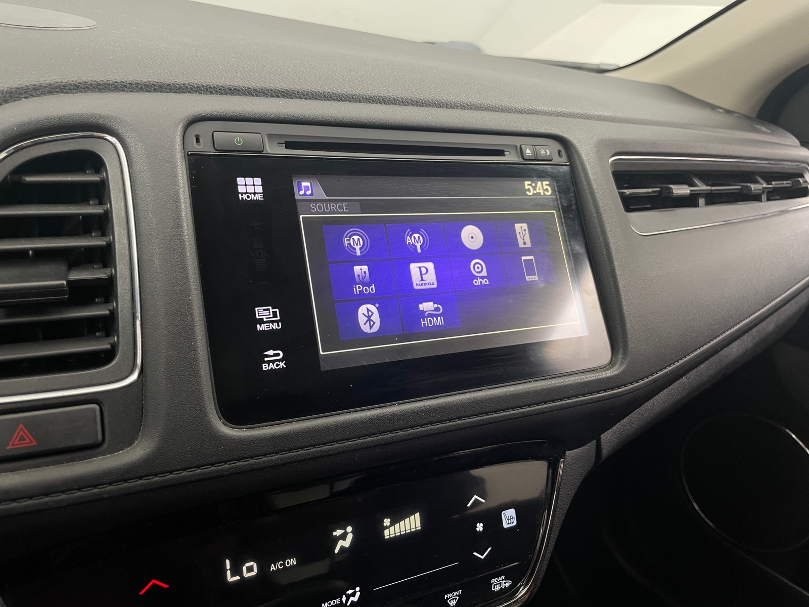 Thumbnail: 2016 Honda HR-V - 4