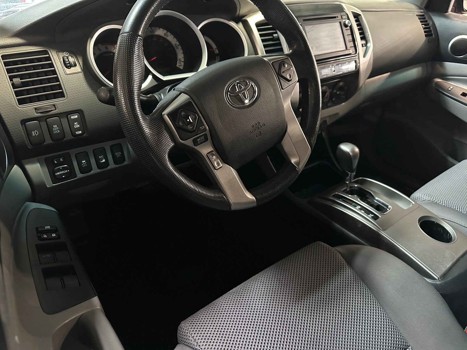 Thumbnail: 2014 Toyota Tacoma - 3