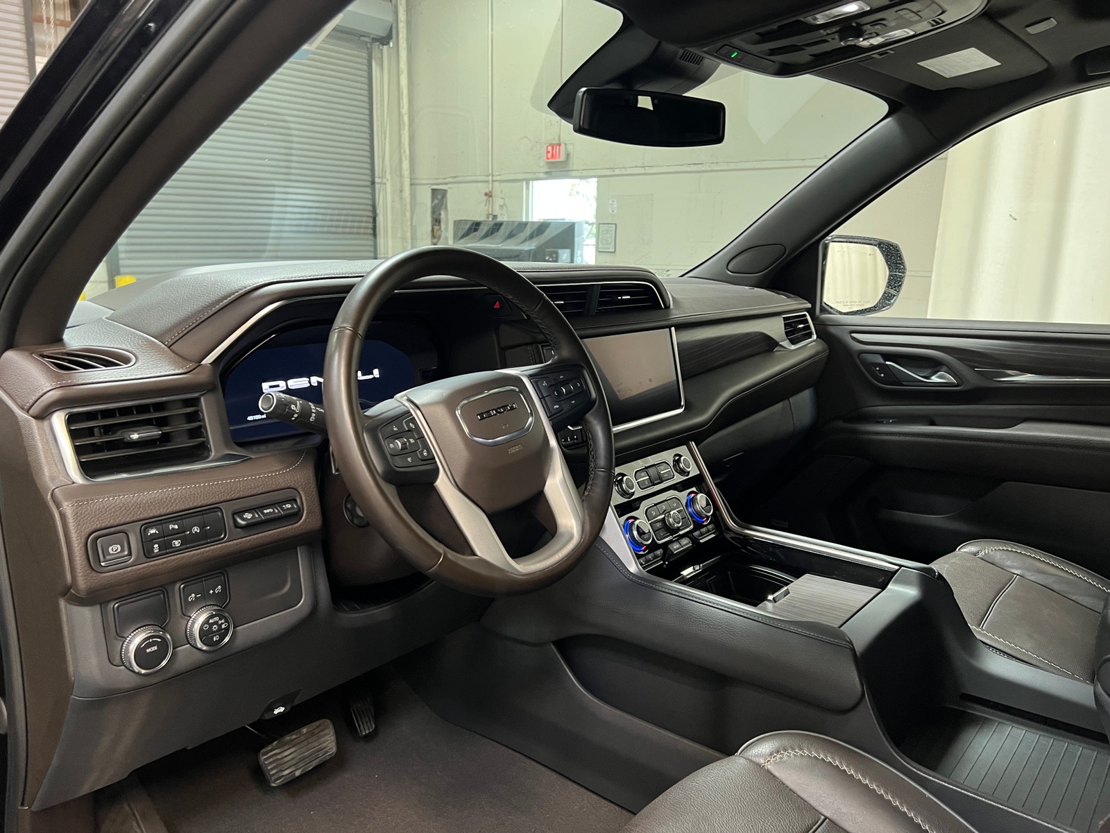 Thumbnail: 2023 GMC Yukon - 2