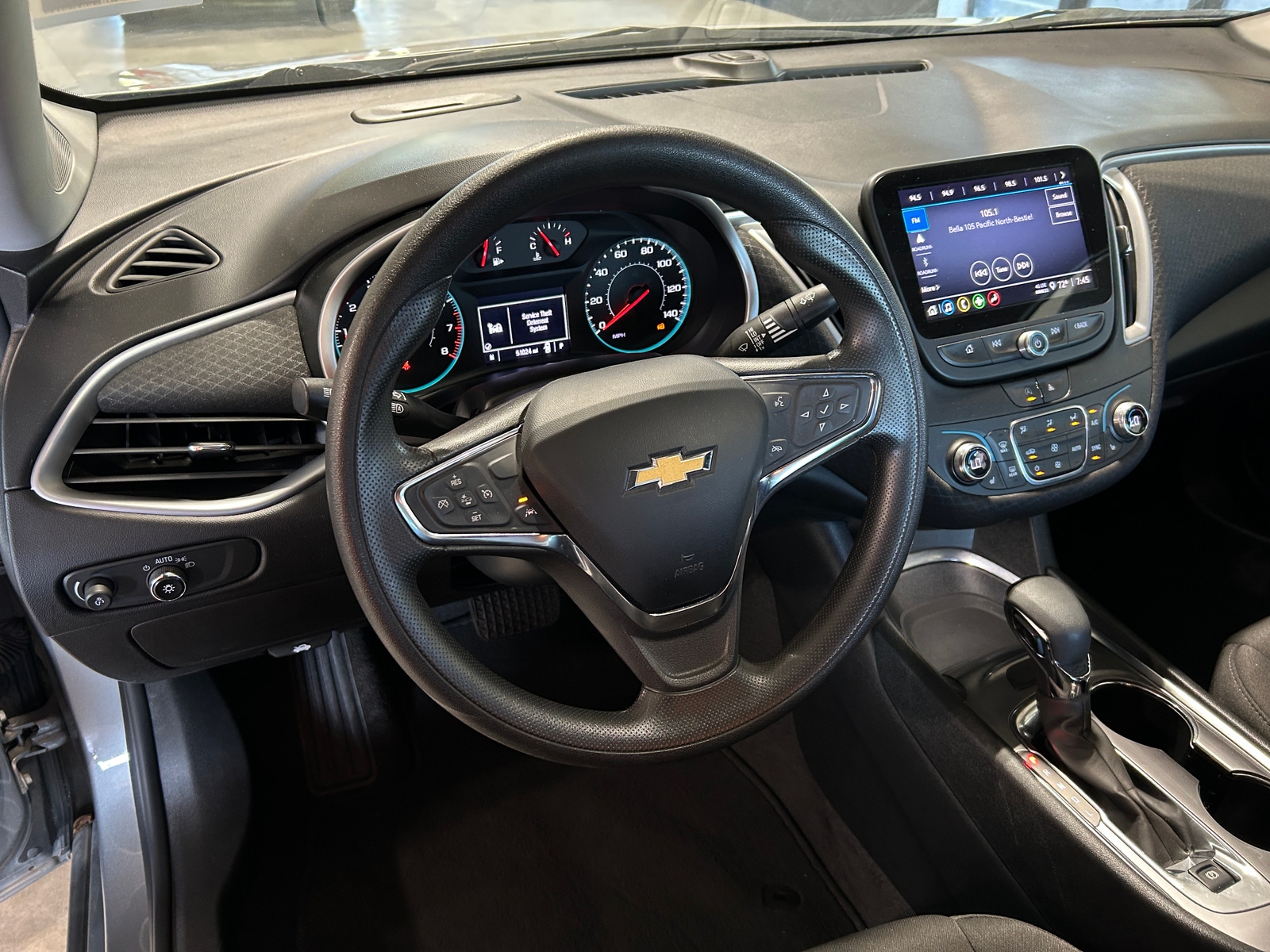Thumbnail: 2023 Chevrolet Malibu - 5