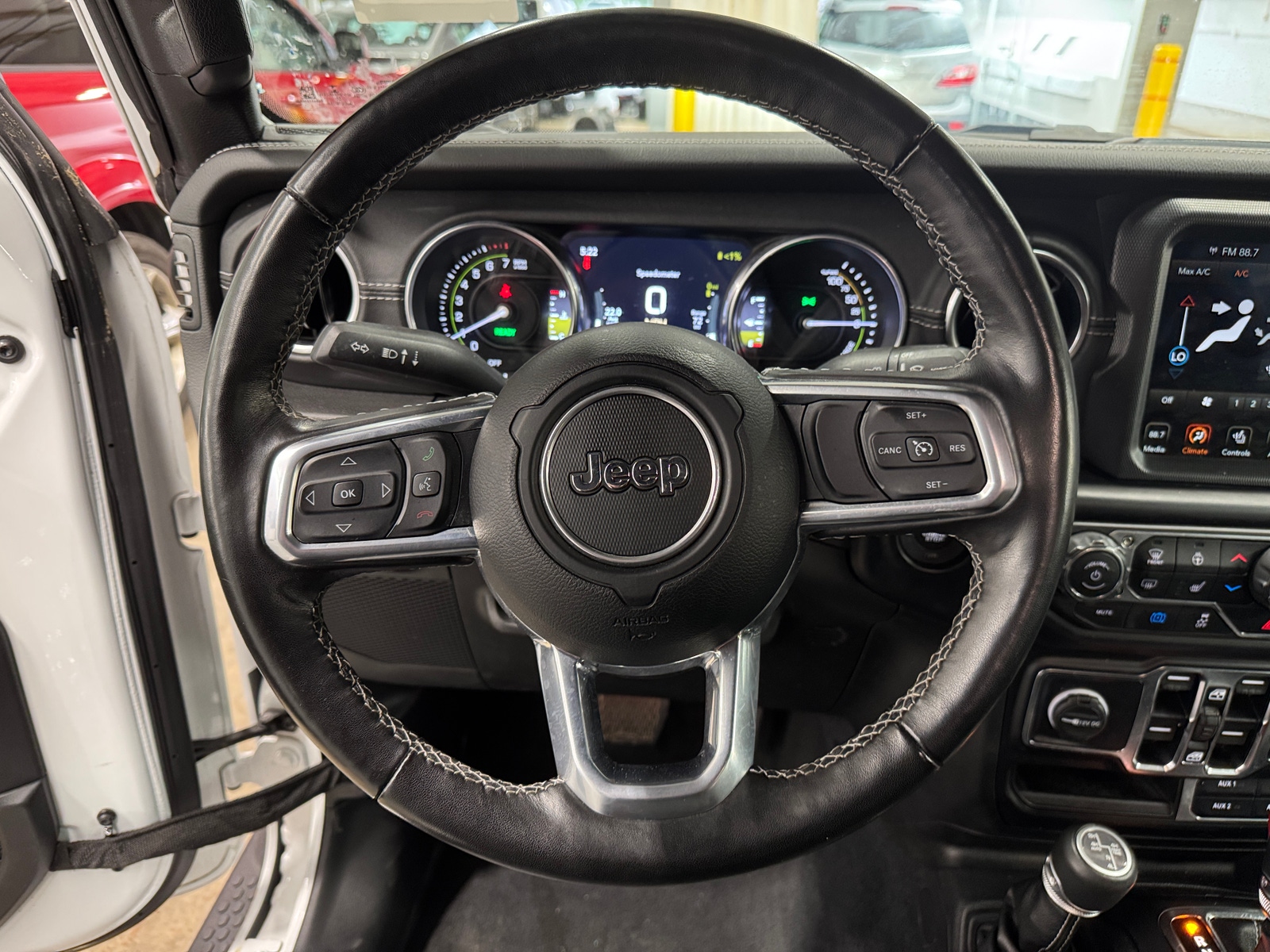 Thumbnail: 2022 Jeep Wrangler - 5