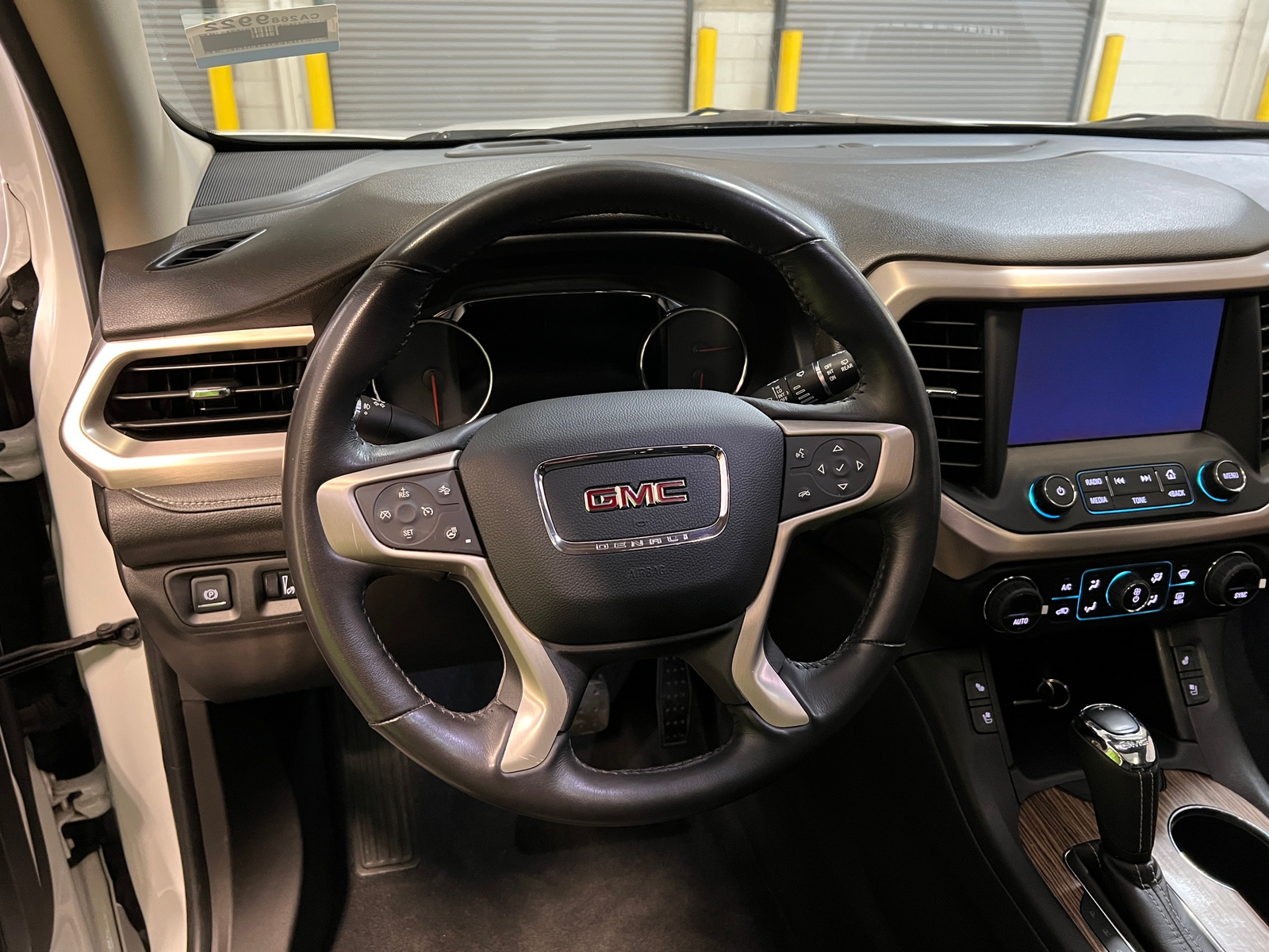 Thumbnail: 2019 GMC Acadia - 4