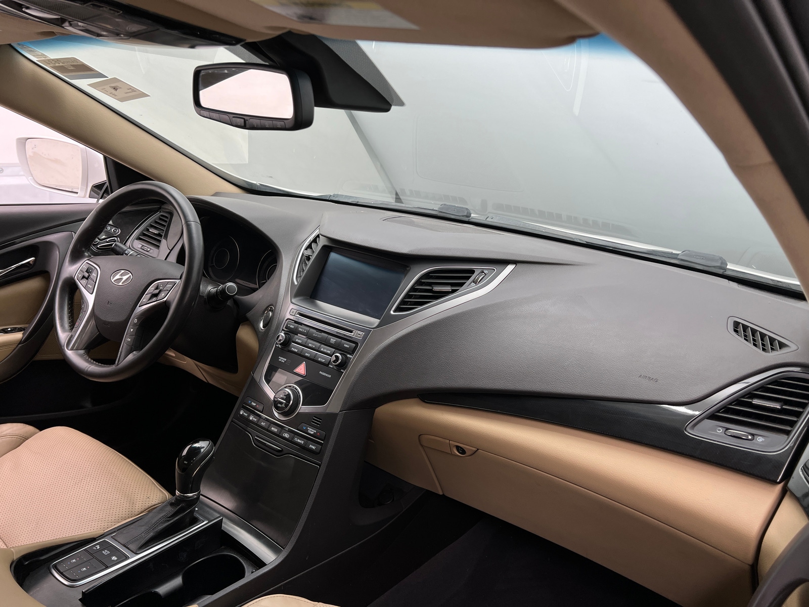 Thumbnail: 2016 Hyundai Azera - 2