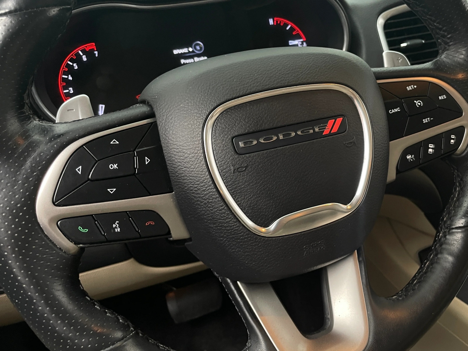 Thumbnail: 2018 Dodge Durango - 5