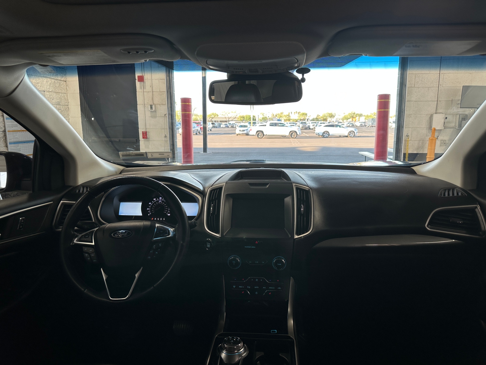 Thumbnail: 2020 Ford Edge - 2