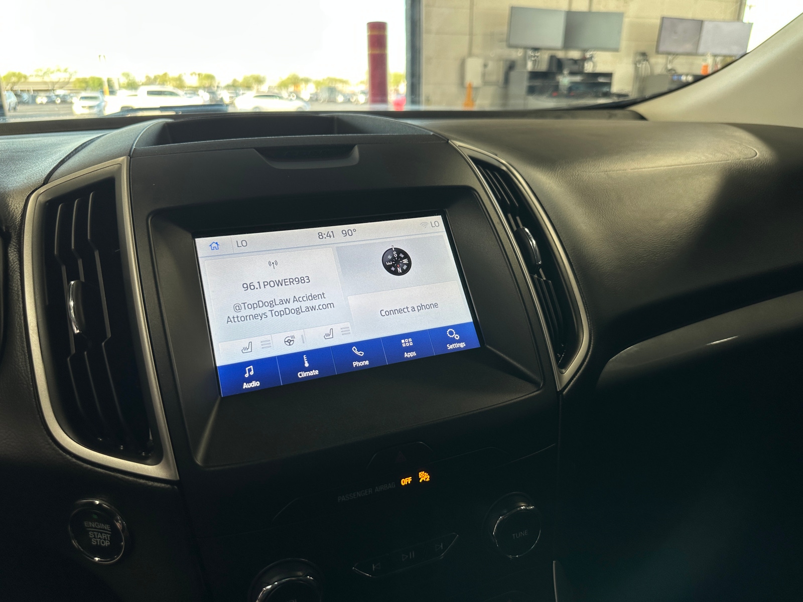 Thumbnail: 2020 Ford Edge - 3