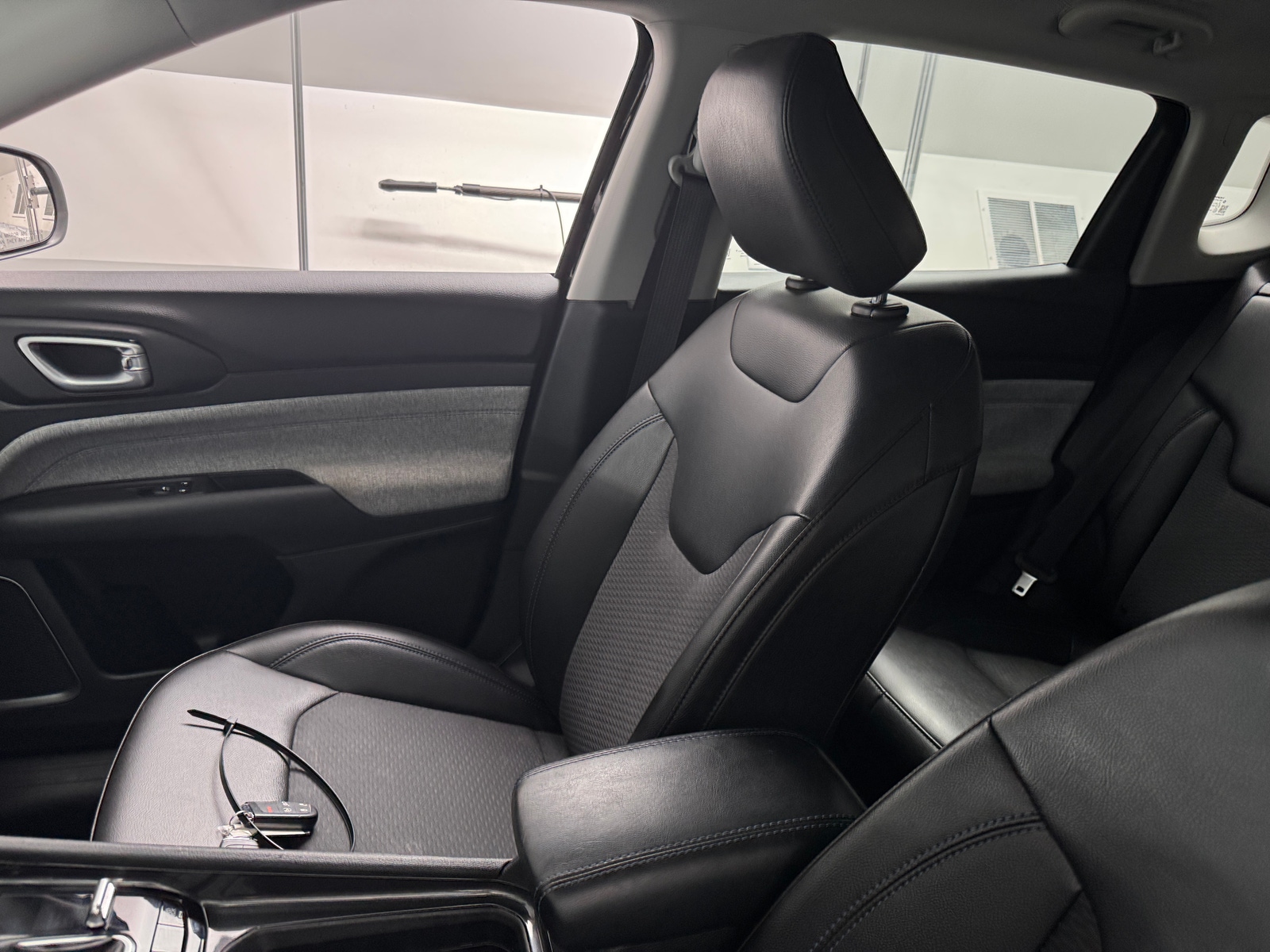 Thumbnail: 2022 Jeep Compass - 2