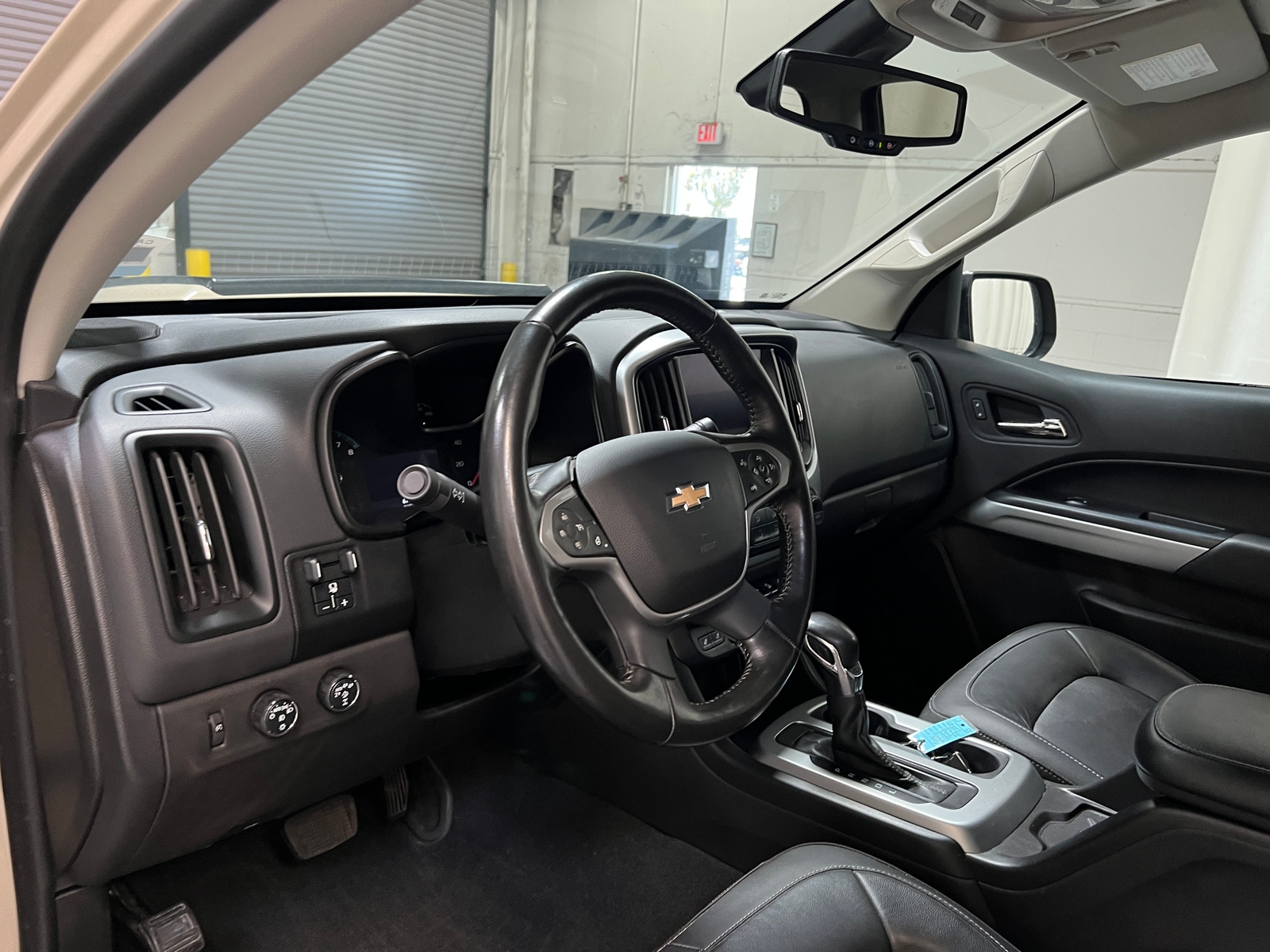 Thumbnail: 2022 Chevrolet Colorado - 2