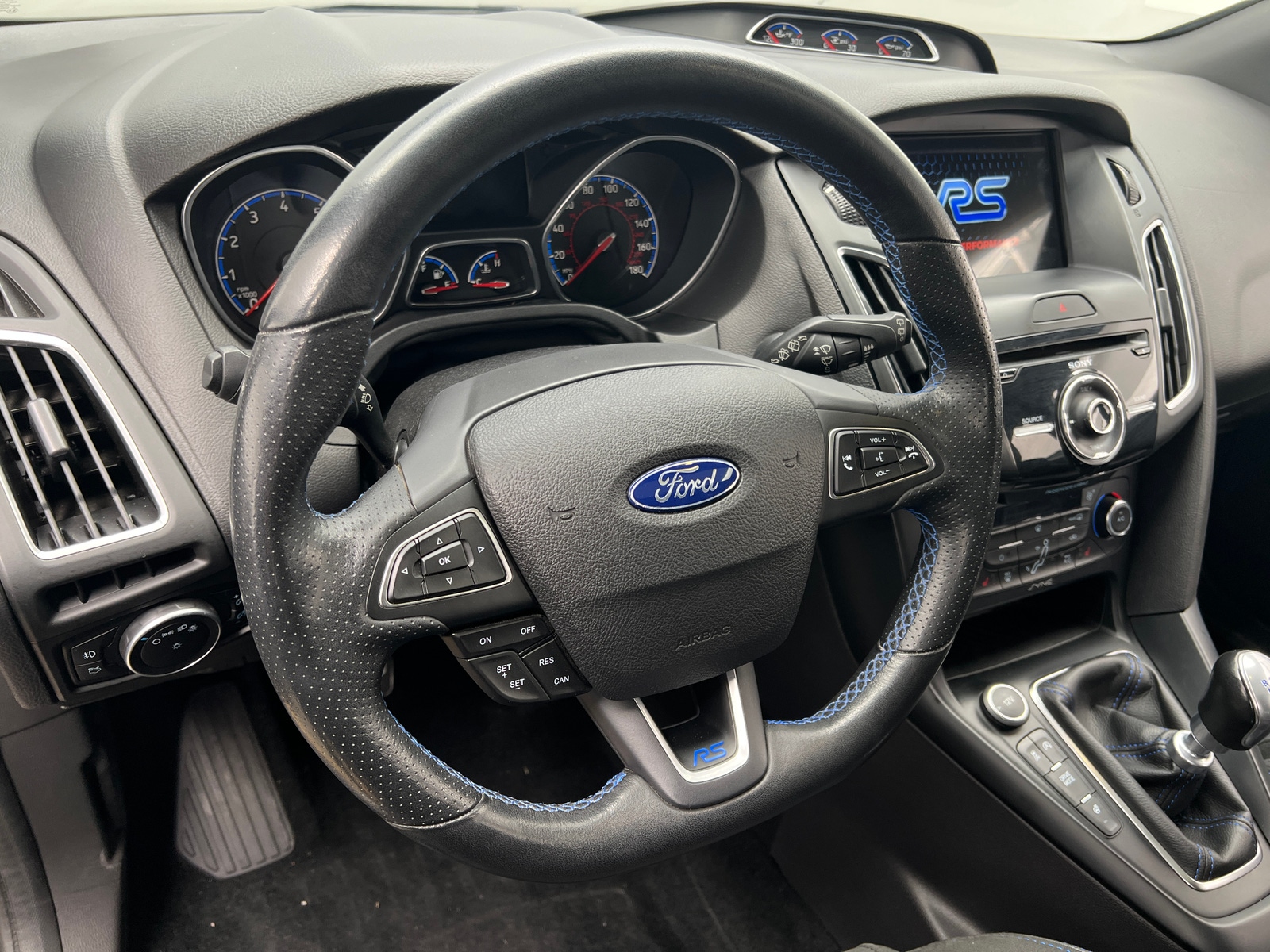 Thumbnail: 2017 Ford Focus - 4