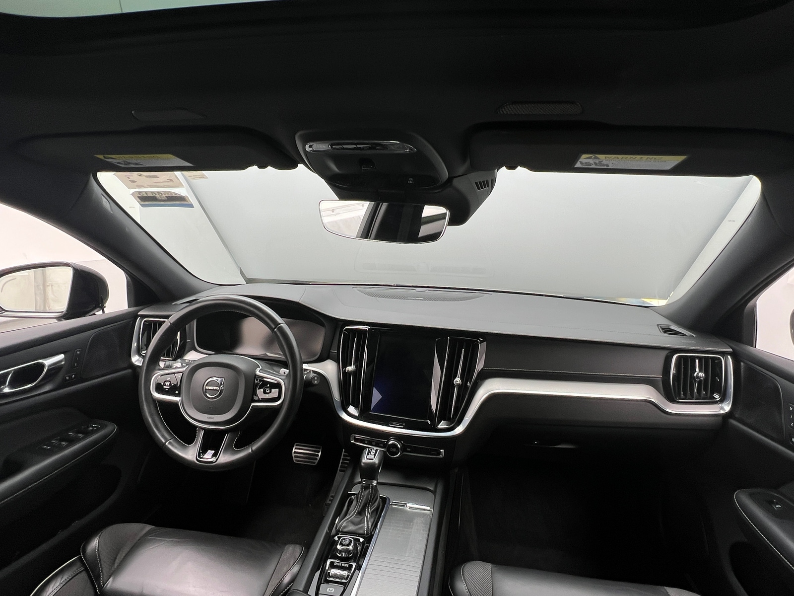 Thumbnail: 2020 Volvo V60 - 2
