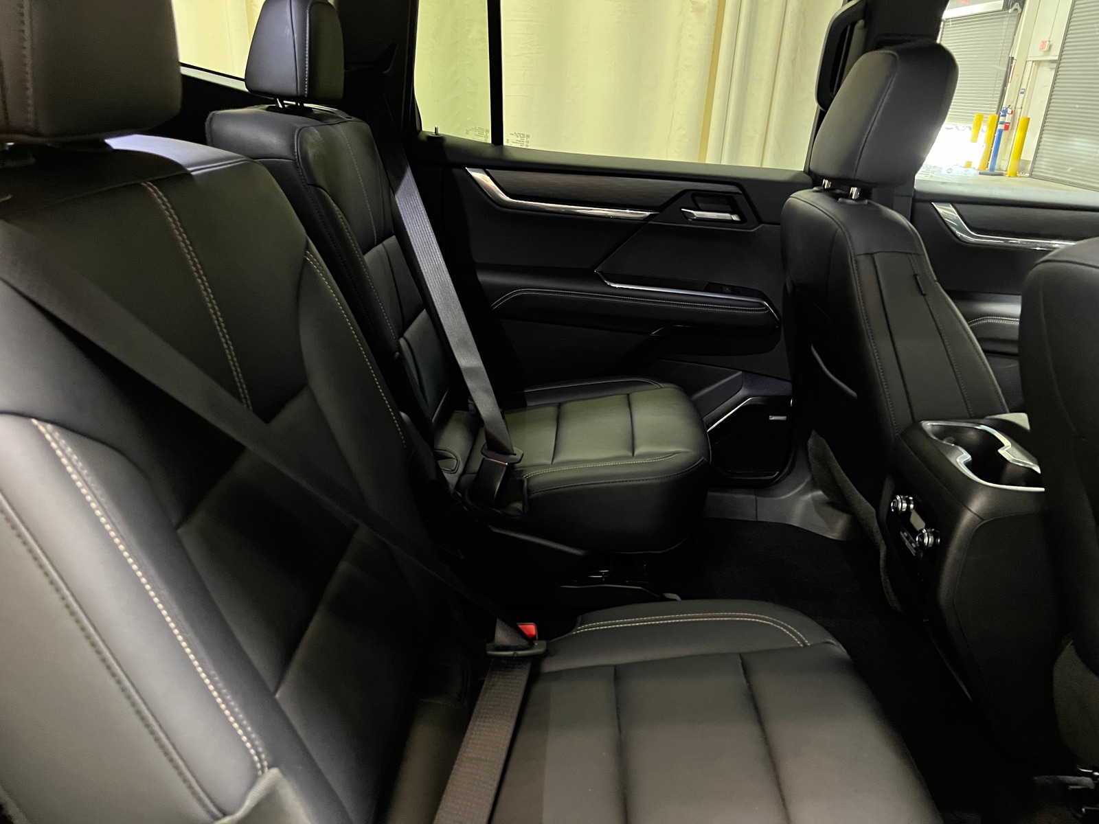 Thumbnail: 2024 GMC Acadia - 5