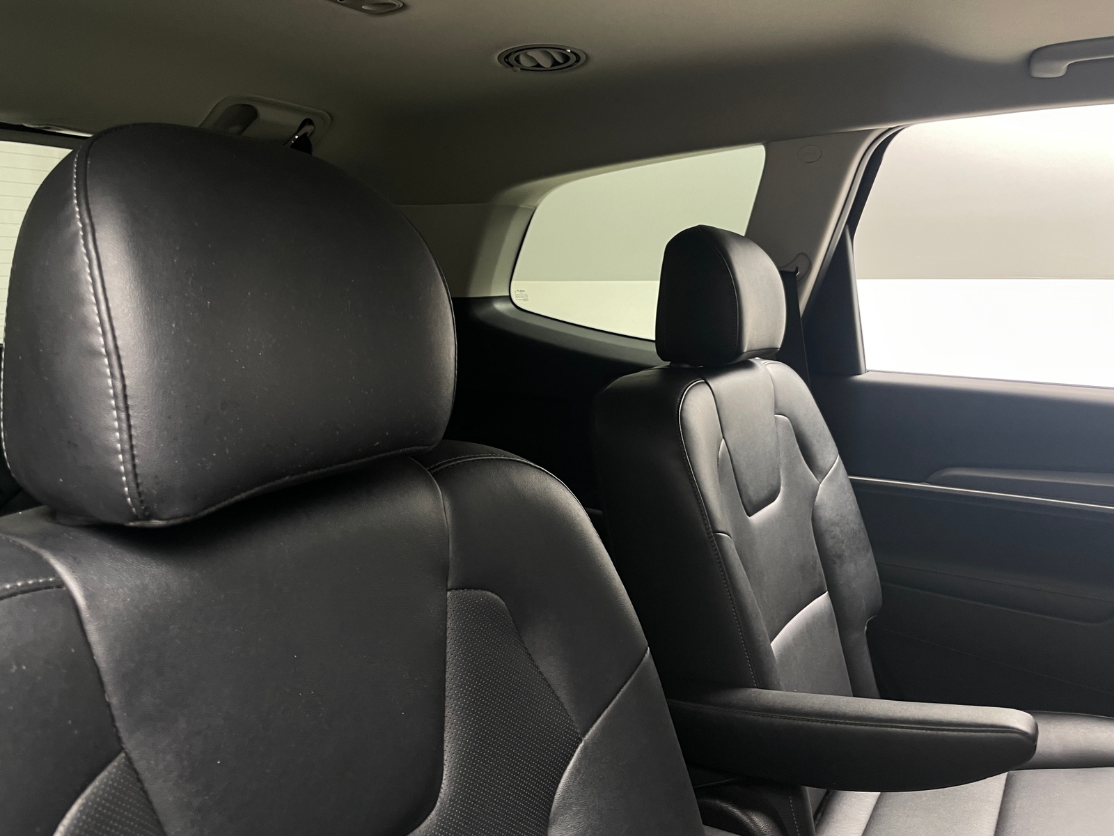 Thumbnail: 2022 Kia Telluride - 5