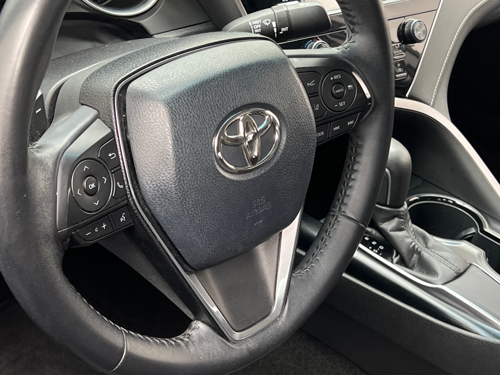 Thumbnail: 2018 Toyota Camry - 4