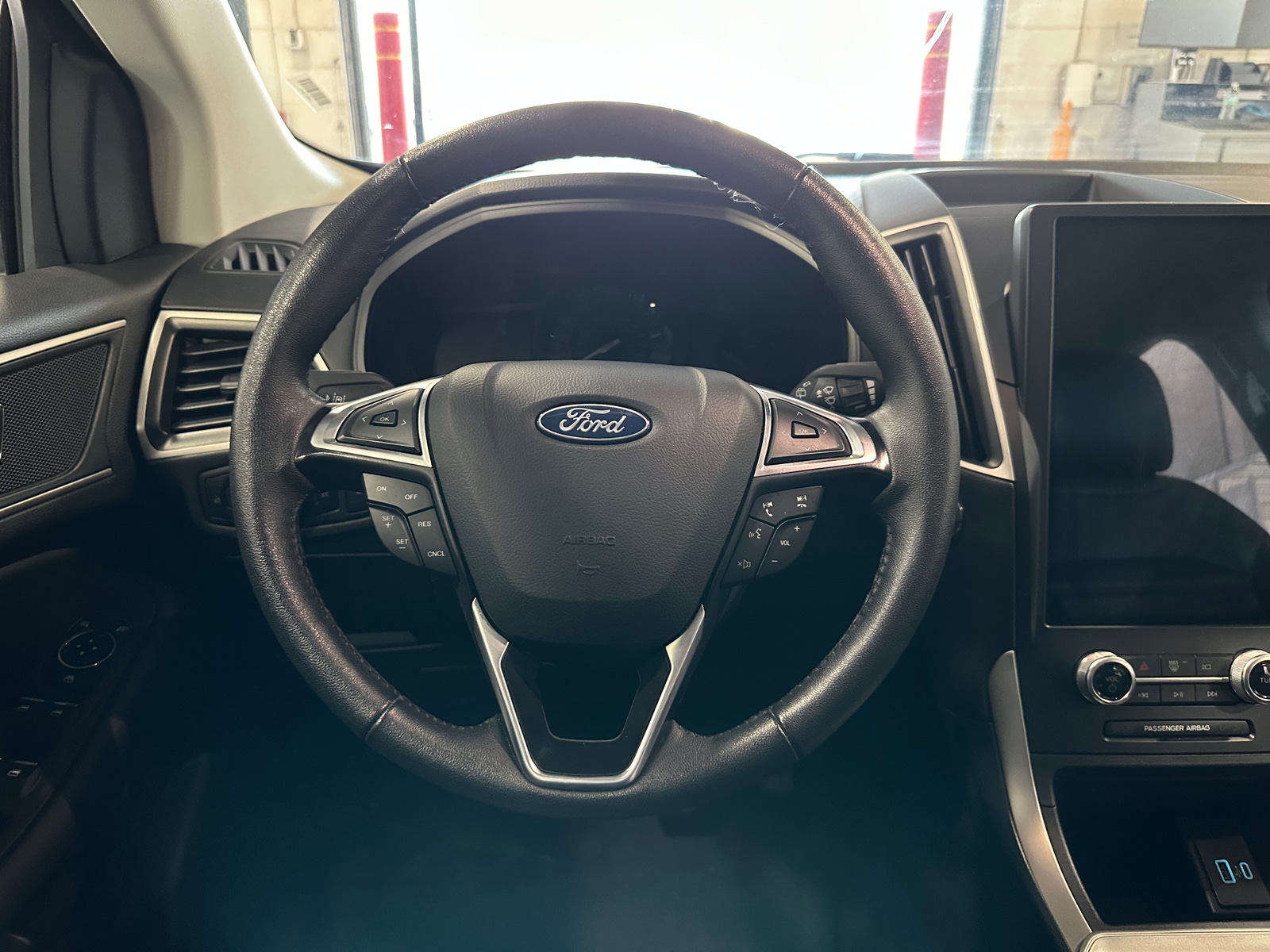 Thumbnail: 2024 Ford Edge - 4