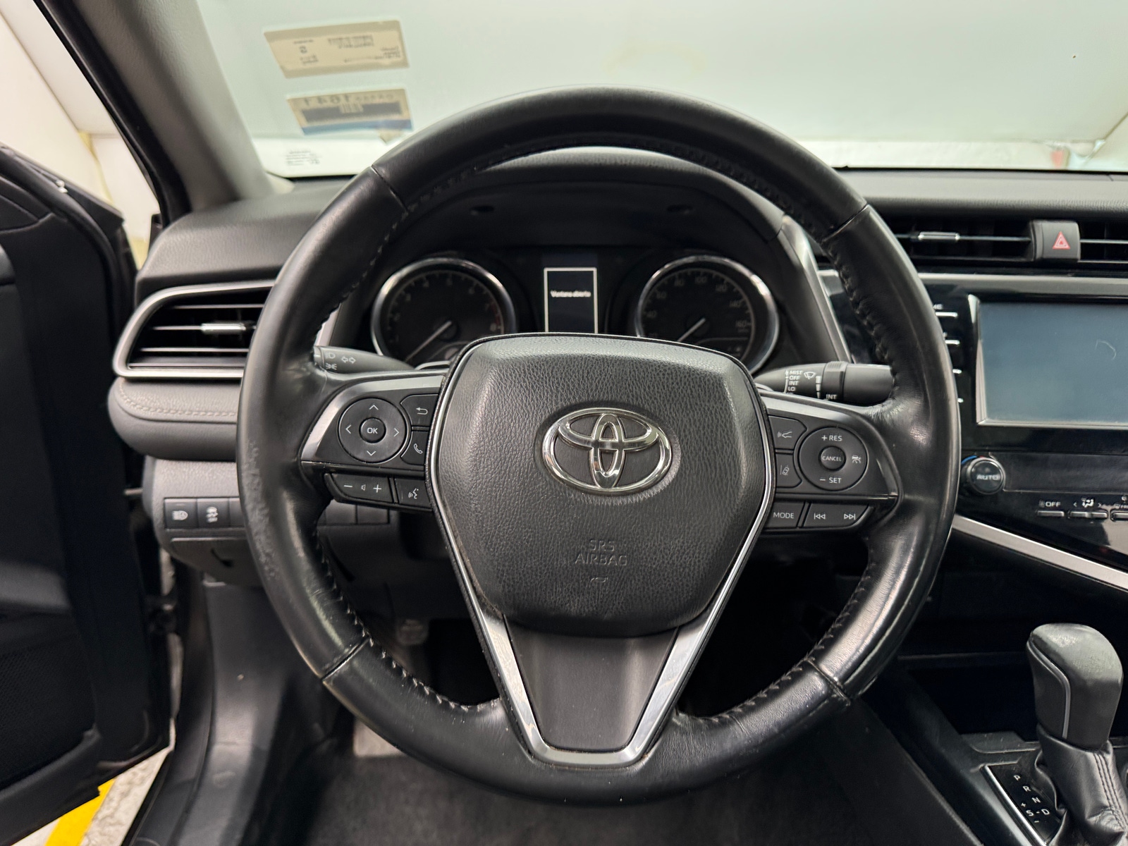 Thumbnail: 2019 Toyota Camry - 5