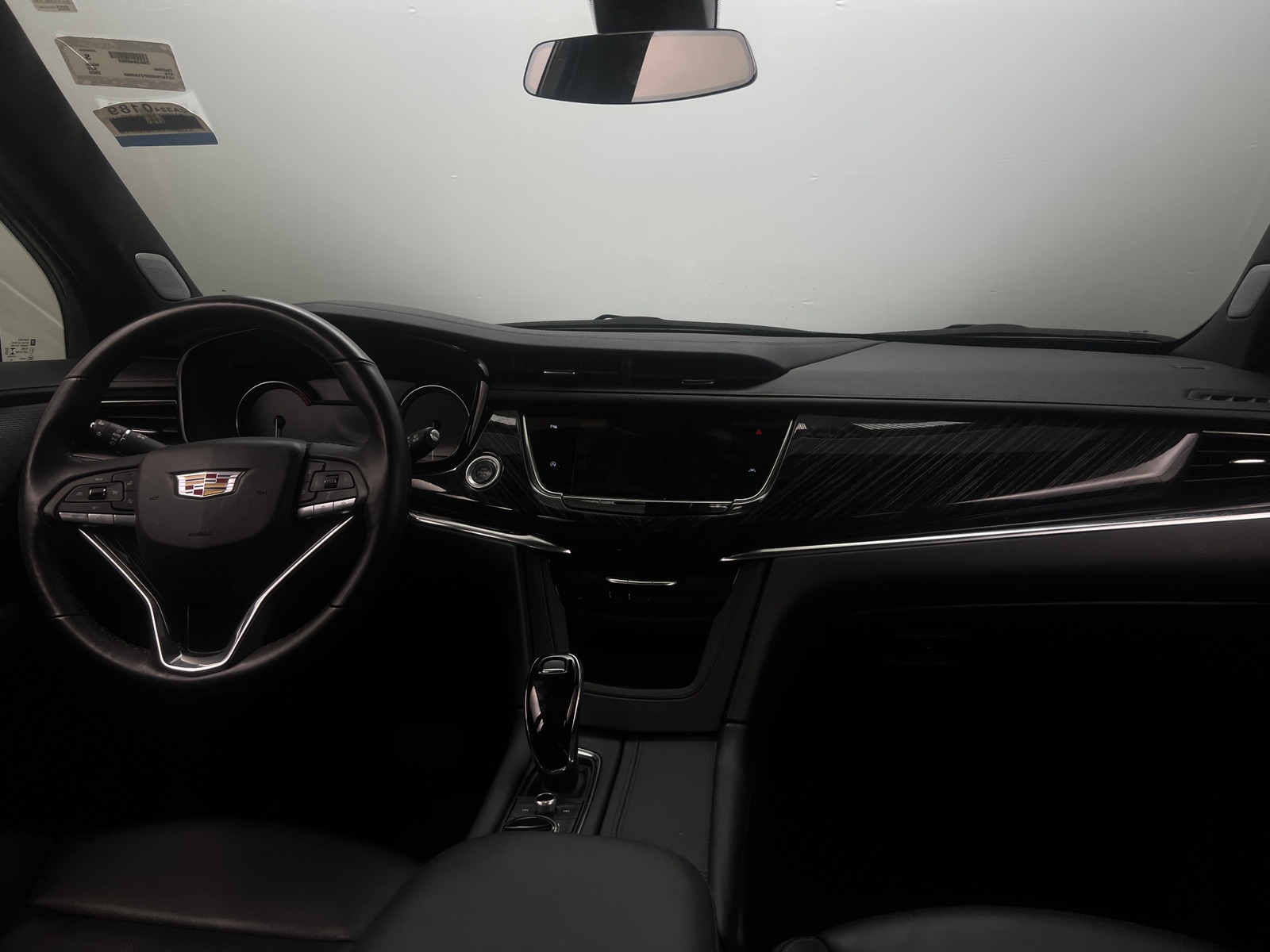 Thumbnail: 2023 Cadillac XT6 - 2