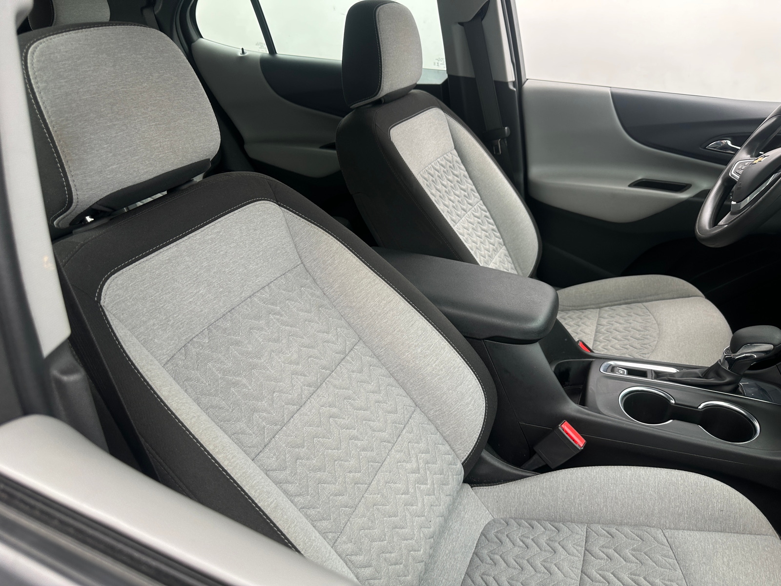Thumbnail: 2023 Chevrolet Equinox - 2
