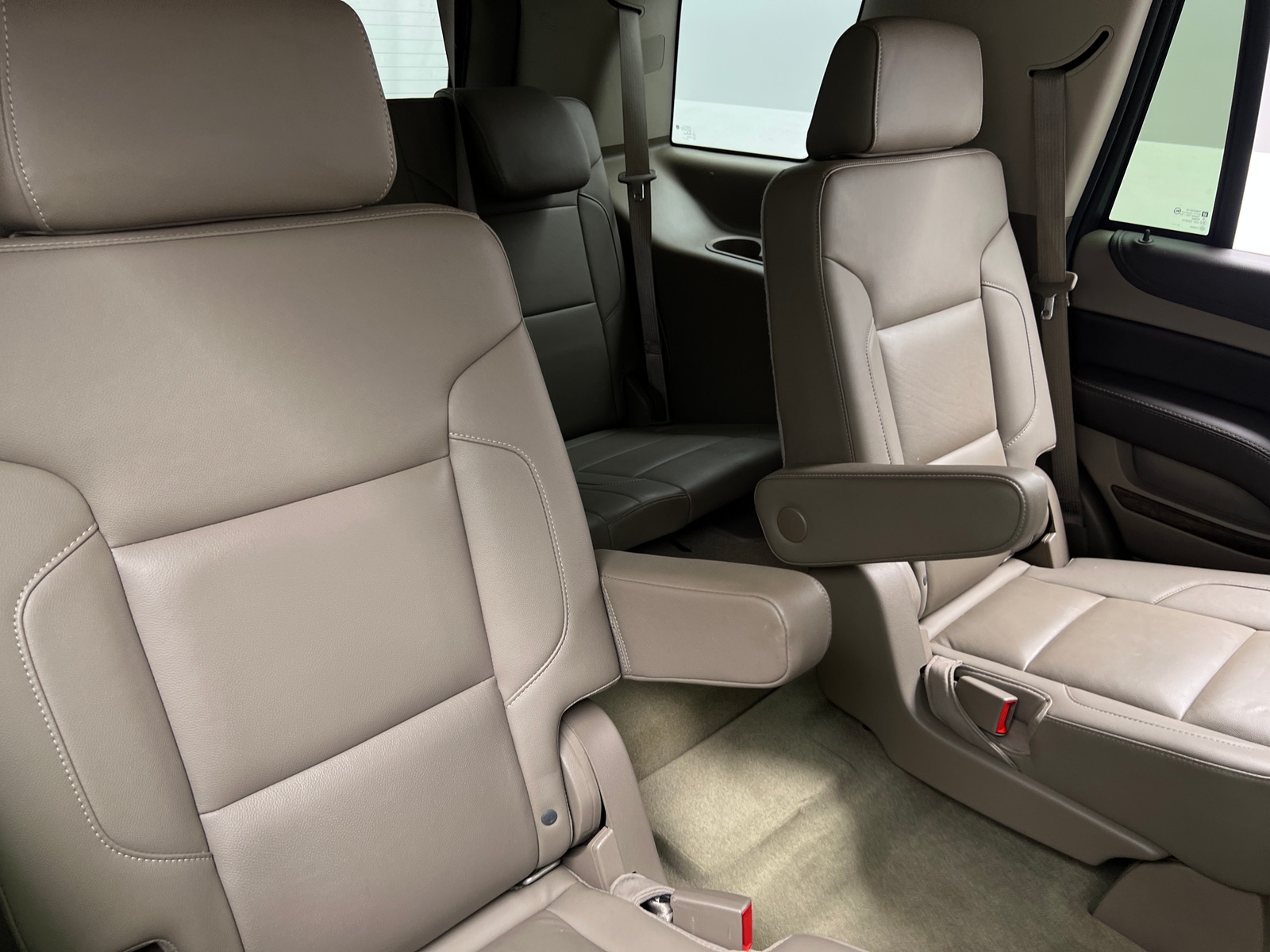 Thumbnail: 2016 Chevrolet Tahoe - 5