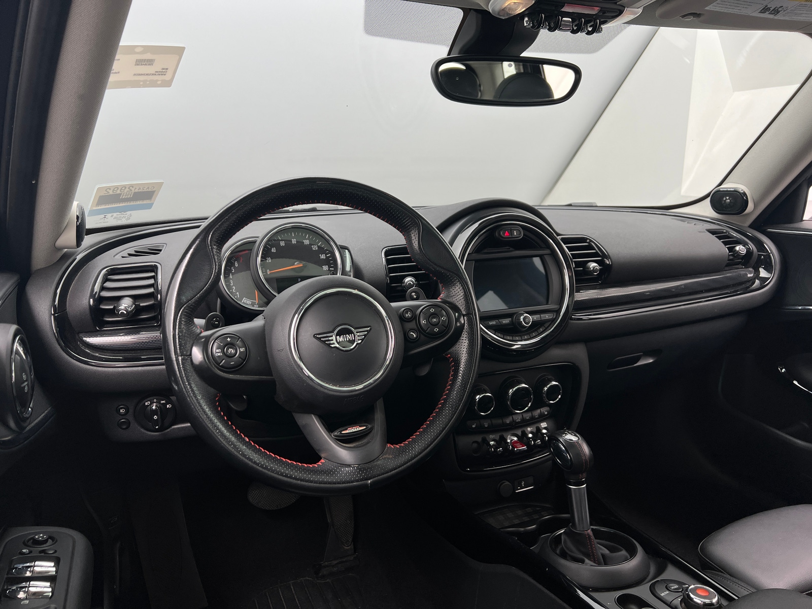 Thumbnail: 2019 MINI Cooper Clubman - 2