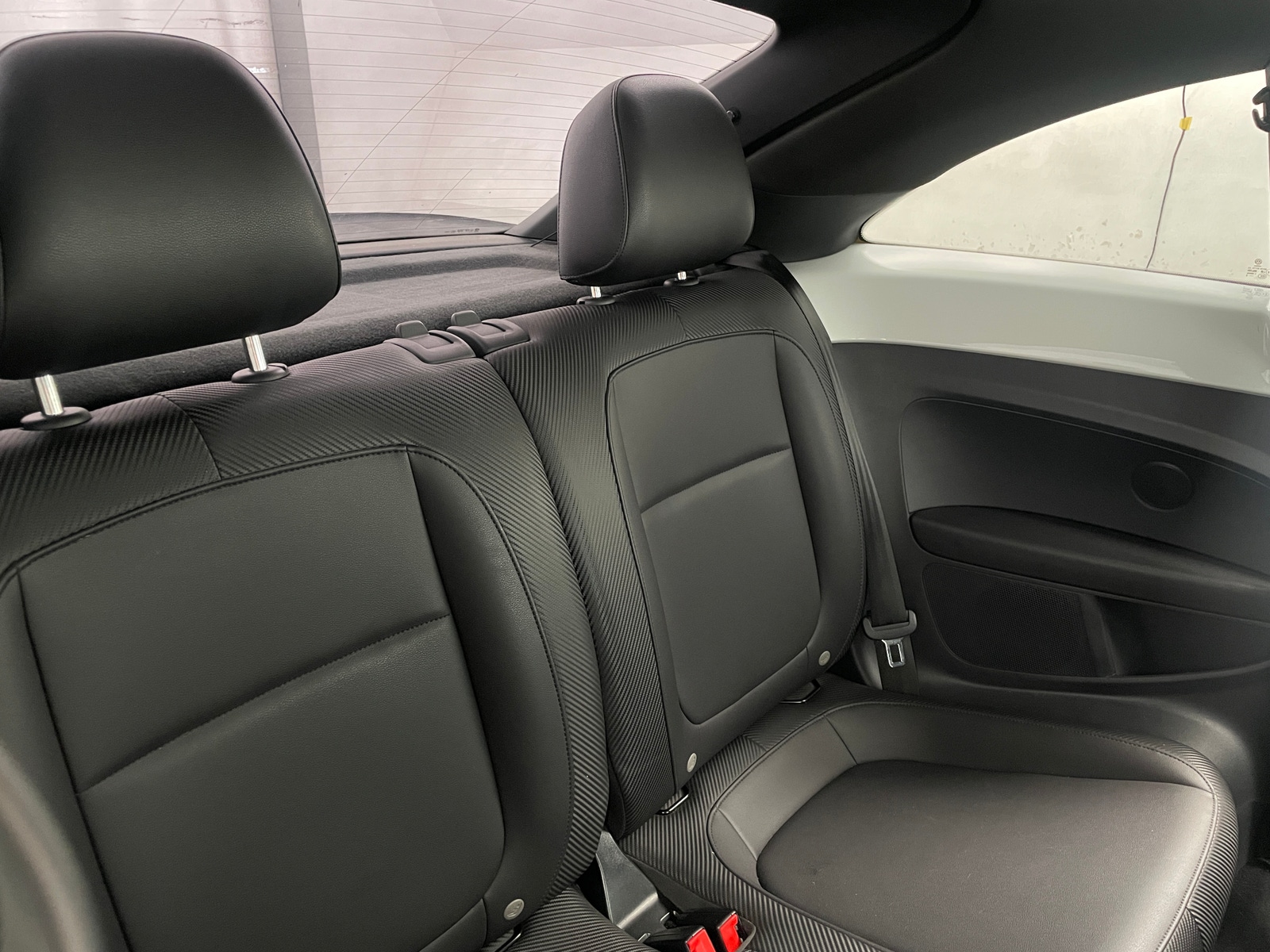 Thumbnail: 2019 Volkswagen Beetle - 5