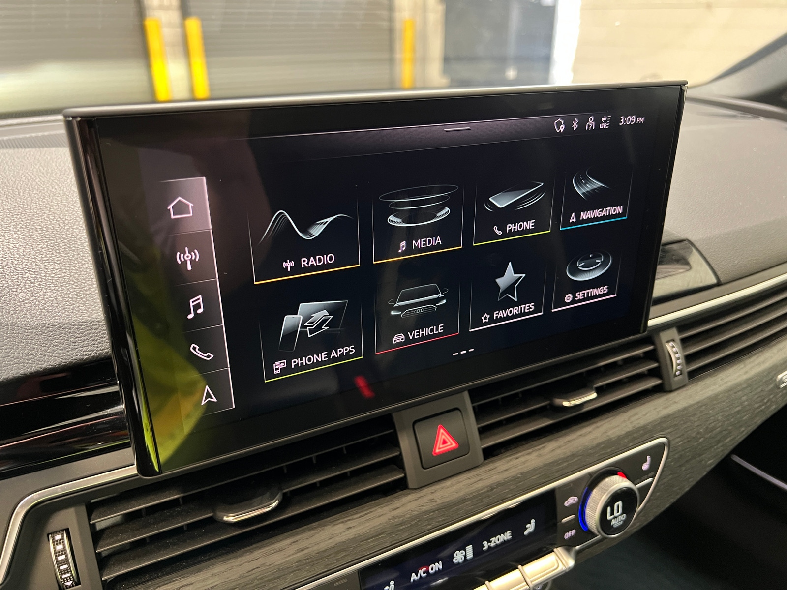 Thumbnail: 2022 Audi A4 - 3