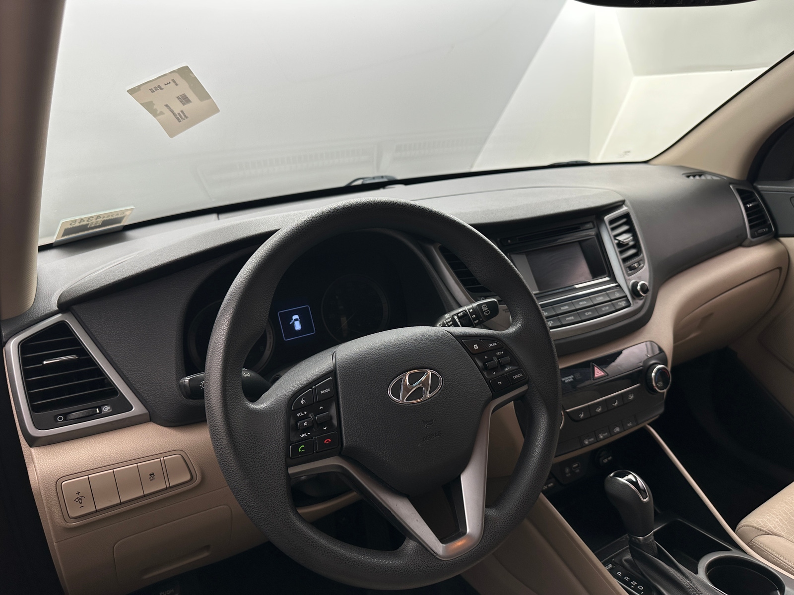 Thumbnail: 2016 Hyundai Tucson - 3