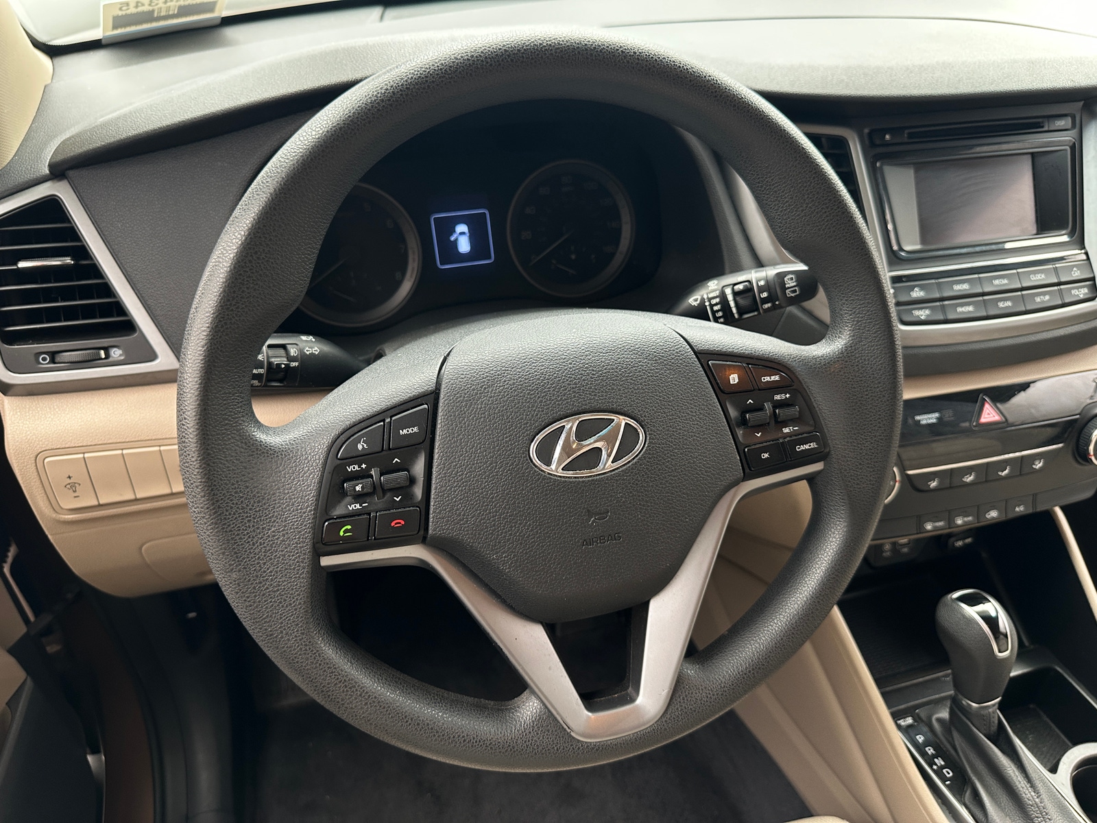 Thumbnail: 2016 Hyundai Tucson - 5