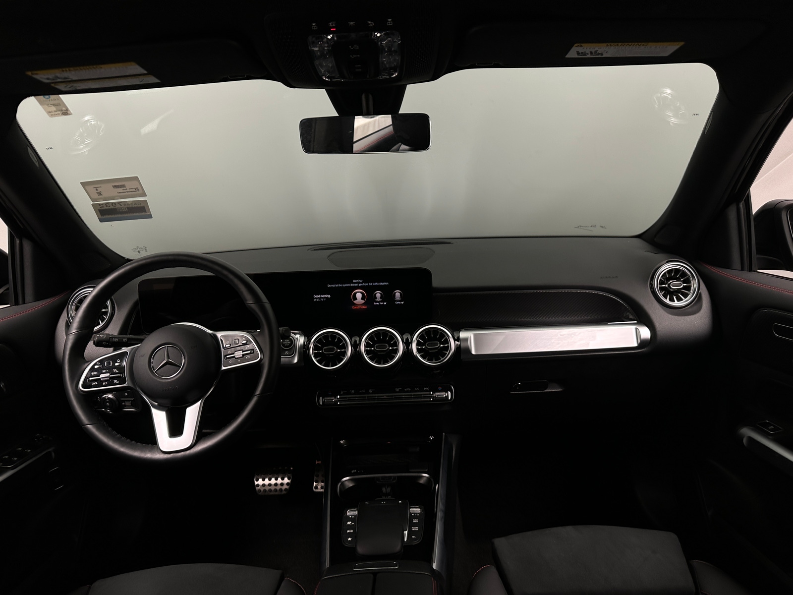 Thumbnail: 2023 Mercedes-Benz GLB - 2