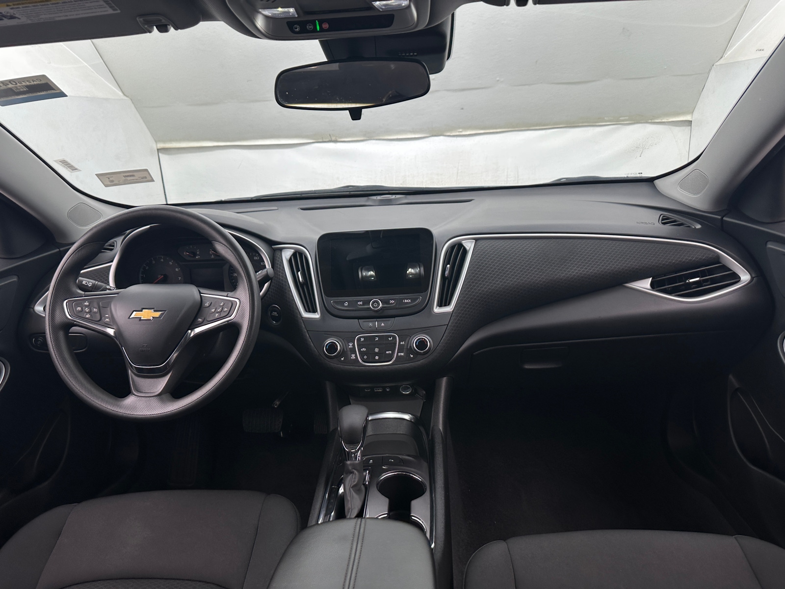 Thumbnail: 2024 Chevrolet Malibu - 3