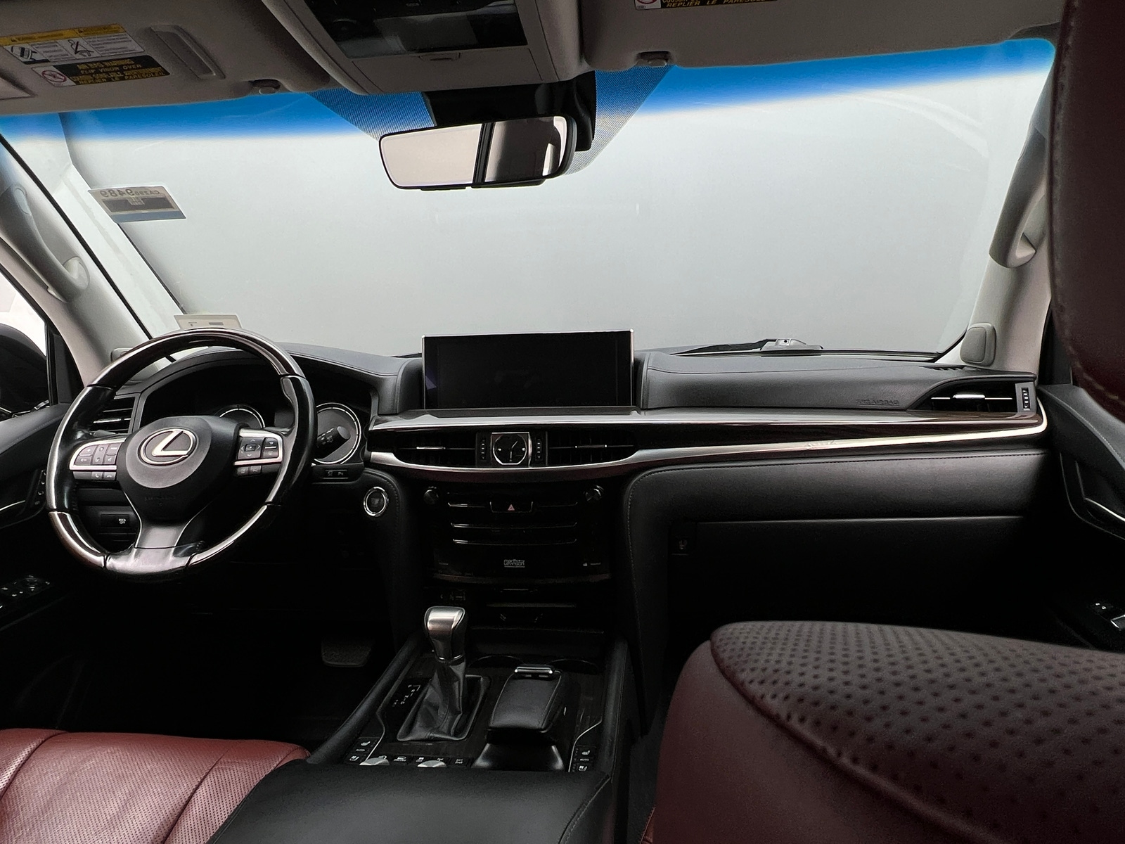 Thumbnail: 2017 Lexus LX - 2