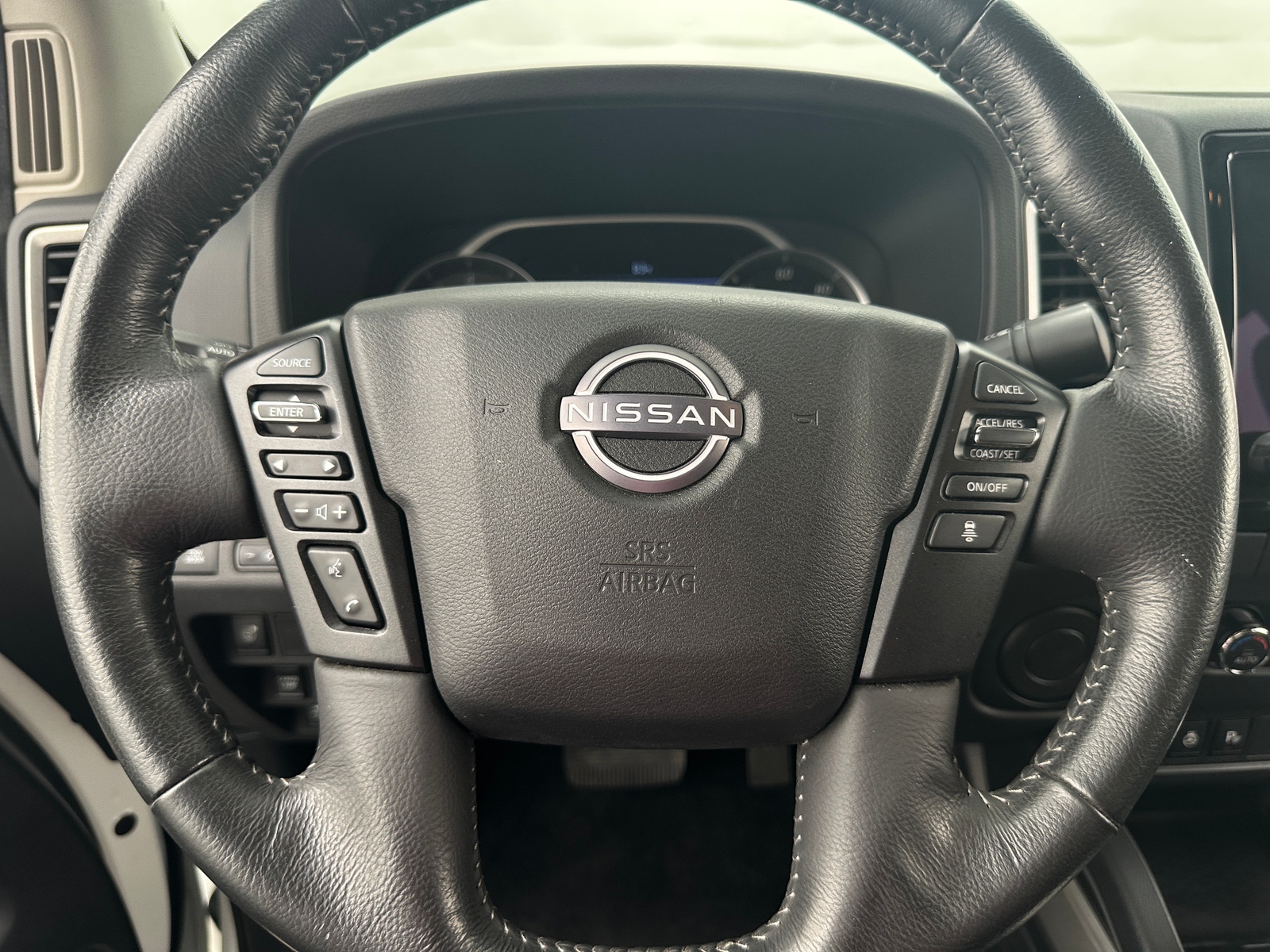 Thumbnail: 2022 Nissan Frontier - 5