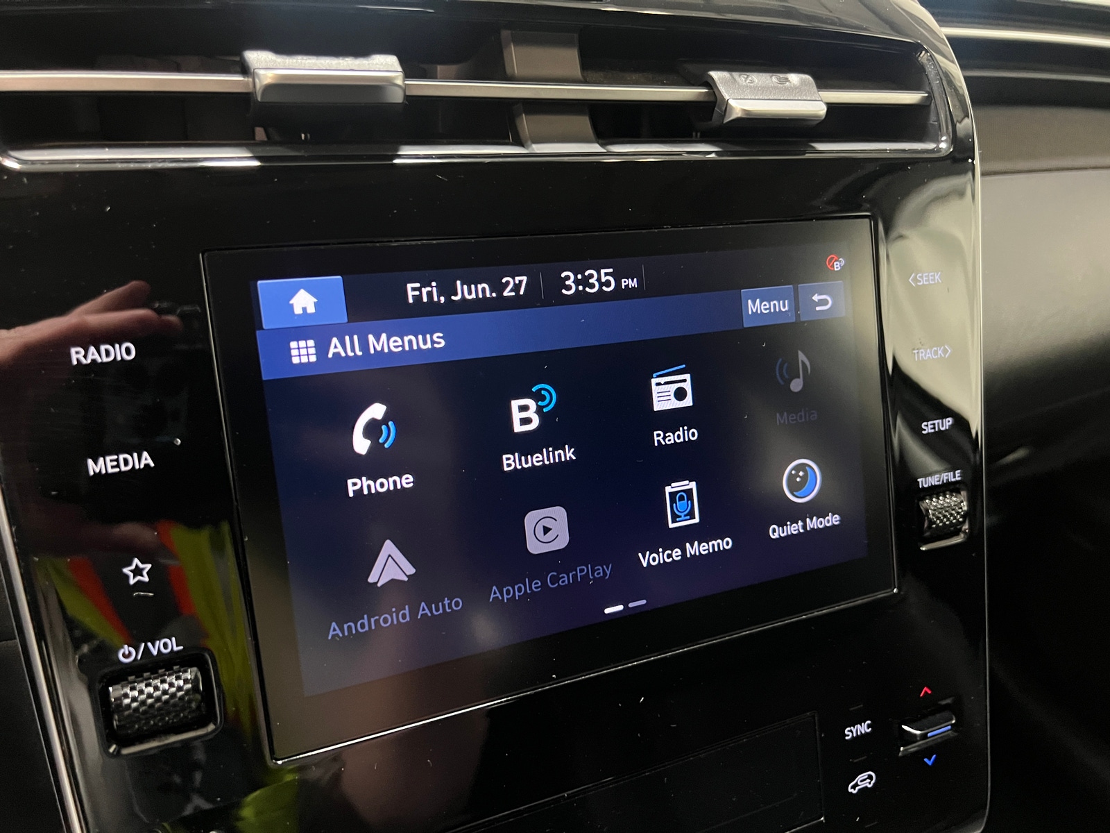 Thumbnail: 2022 Hyundai Tucson - 4