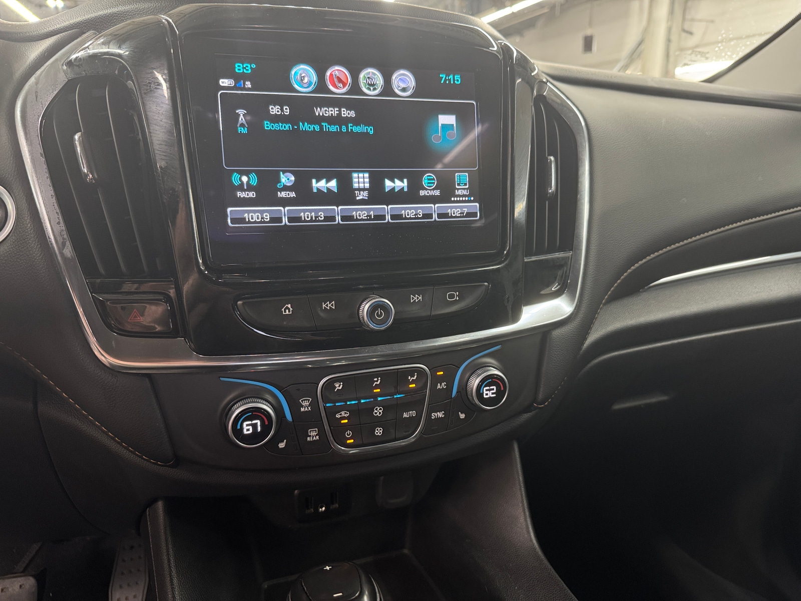 Thumbnail: 2018 Chevrolet Traverse - 4
