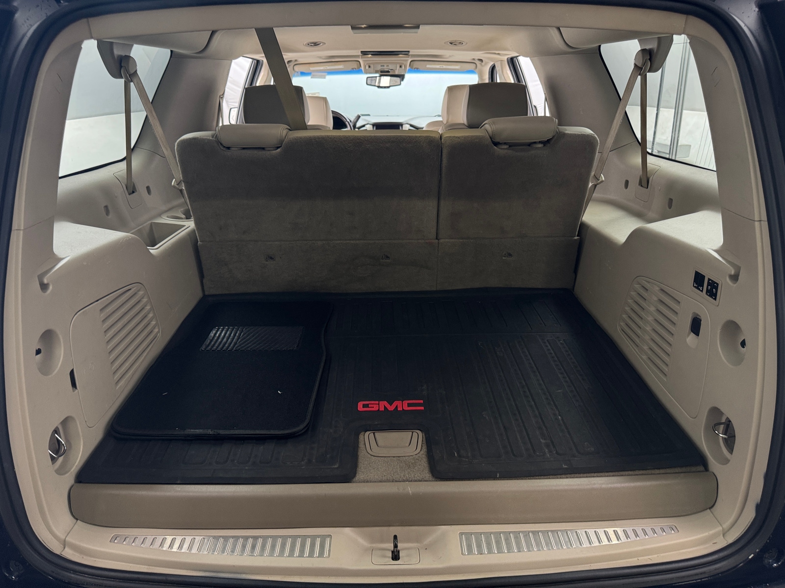 Thumbnail: 2018 GMC Yukon XL - 6