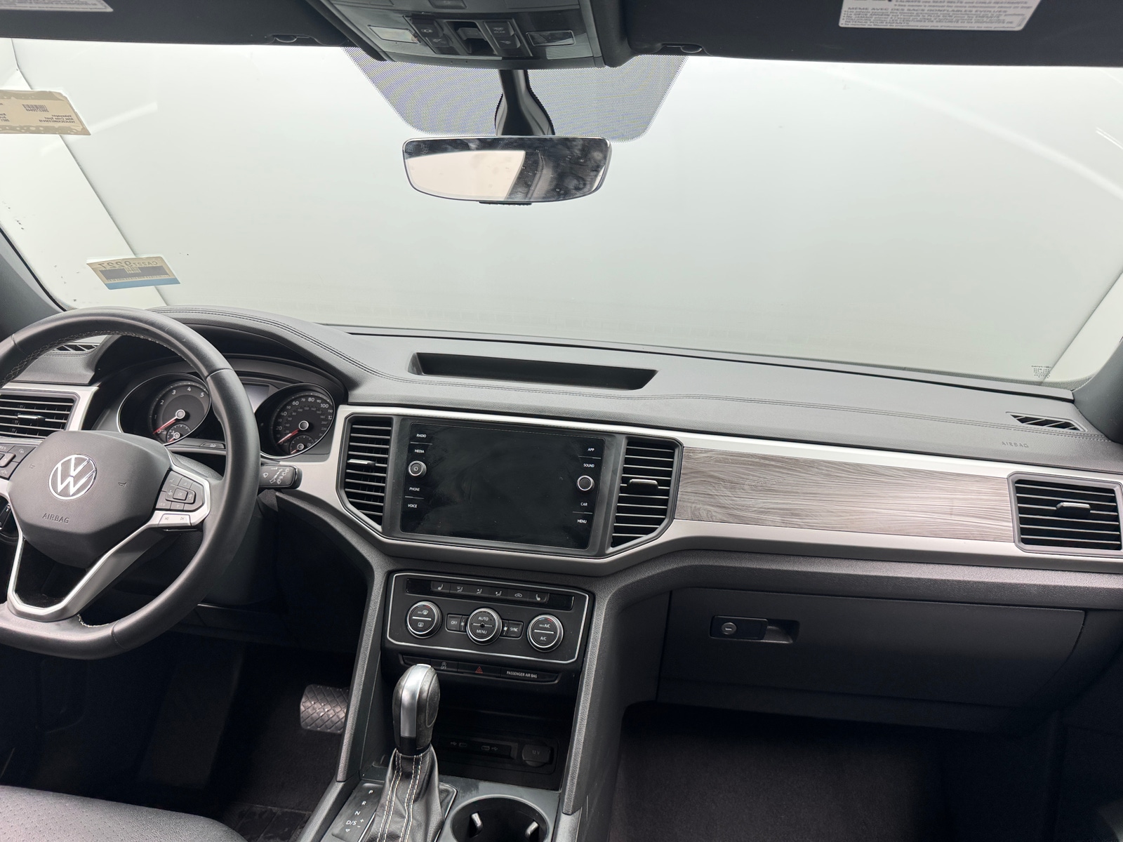 Thumbnail: 2021 Volkswagen Atlas - 2