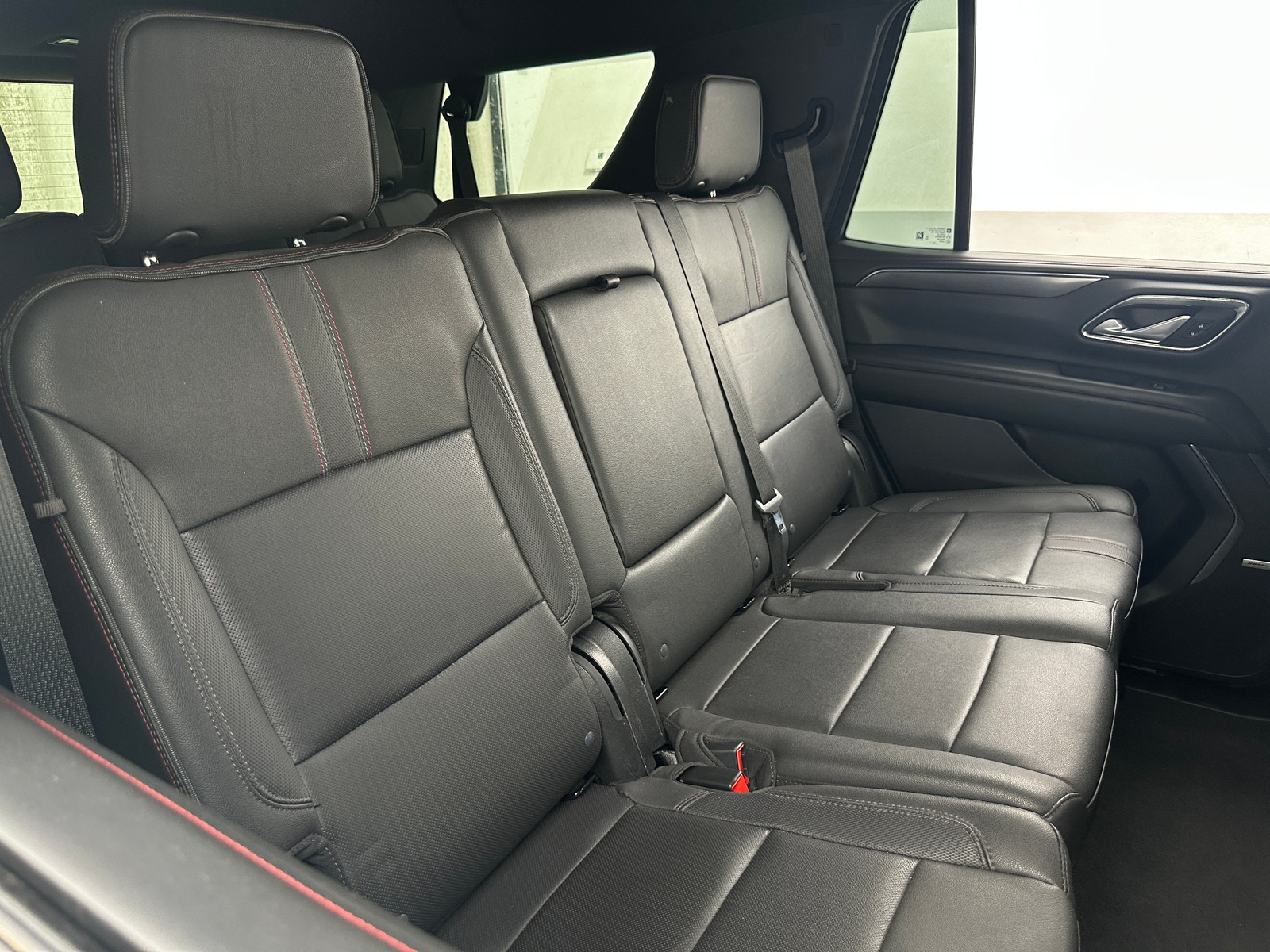 Thumbnail: 2023 Chevrolet Tahoe - 5