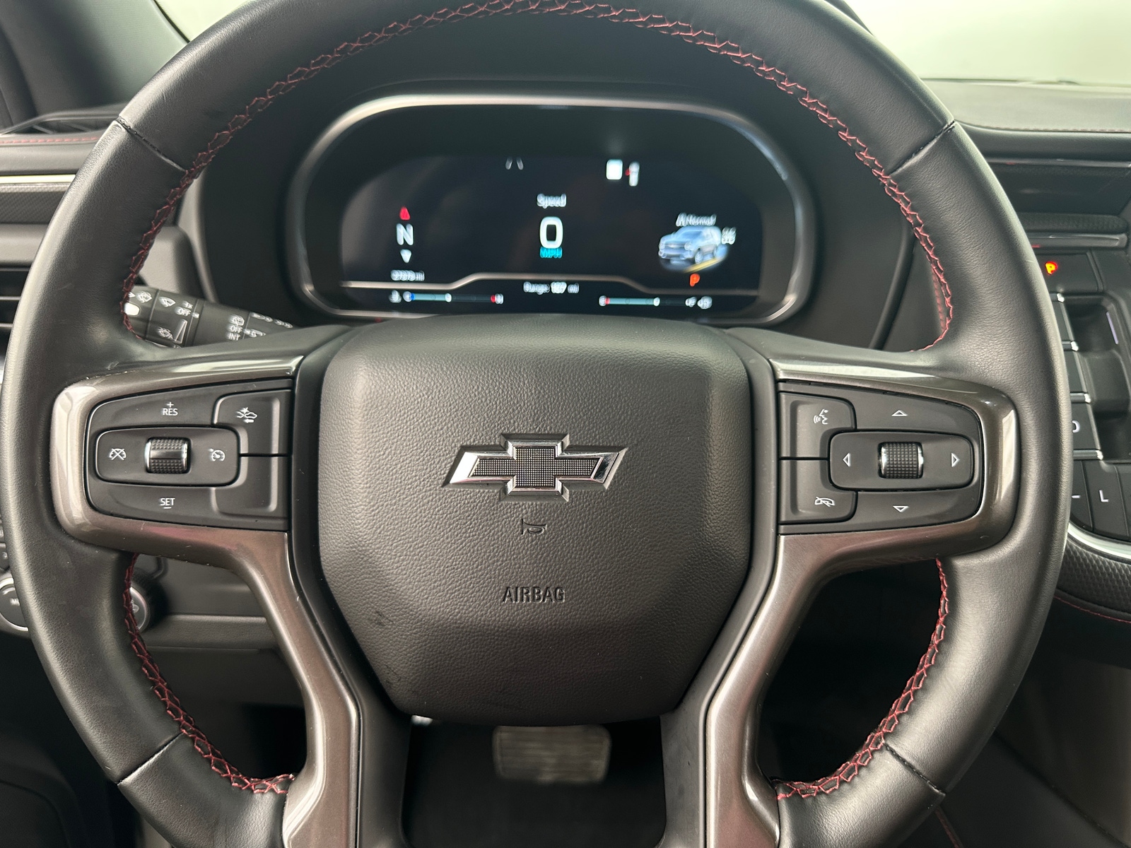 Thumbnail: 2023 Chevrolet Tahoe - 4