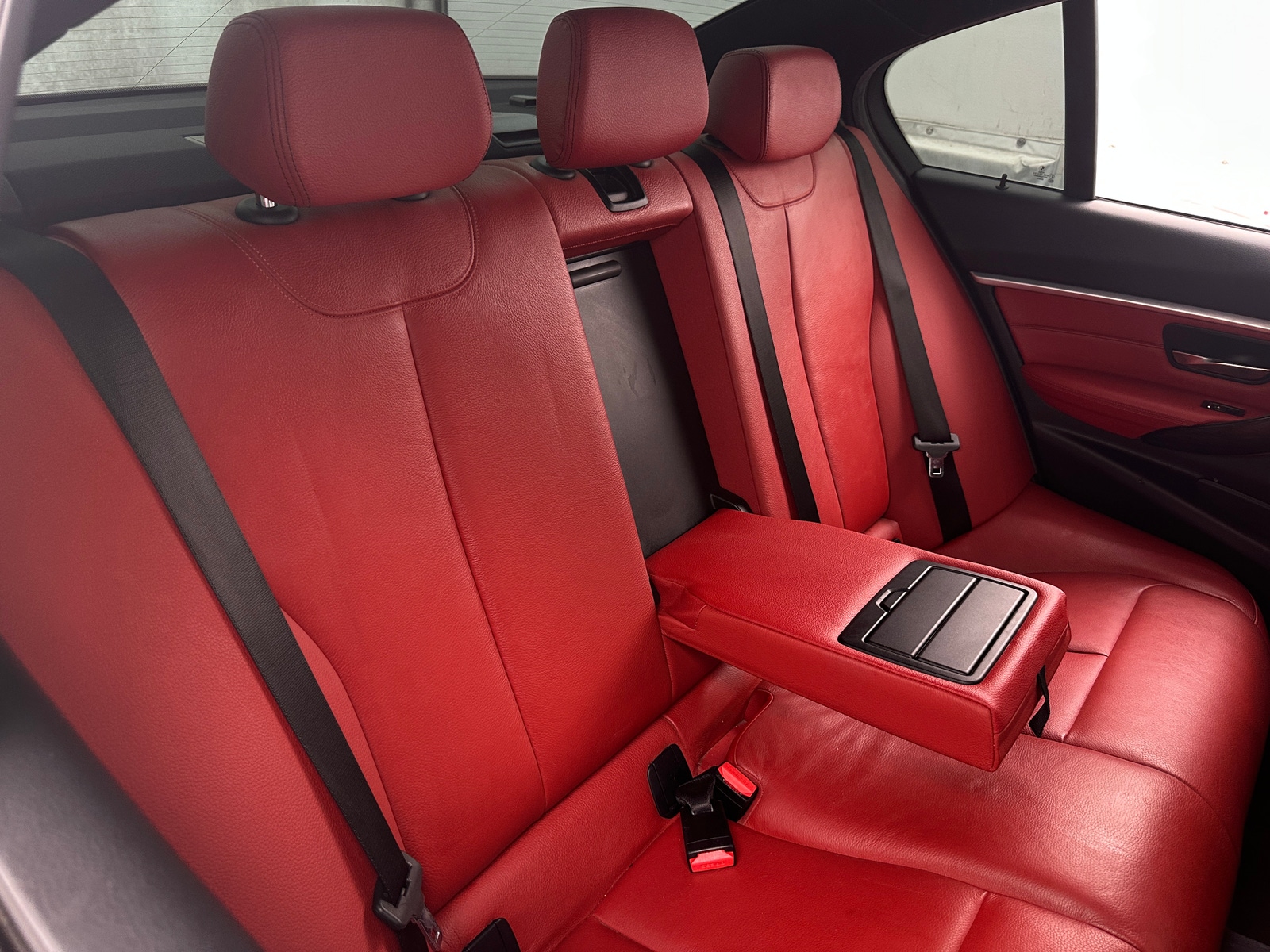 Thumbnail: 2018 BMW 3 Series - 5