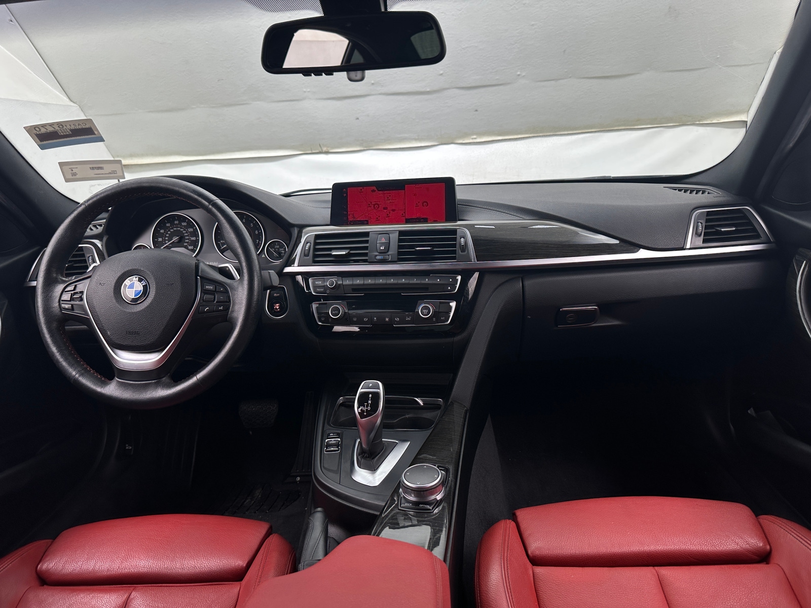 Thumbnail: 2018 BMW 3 Series - 2