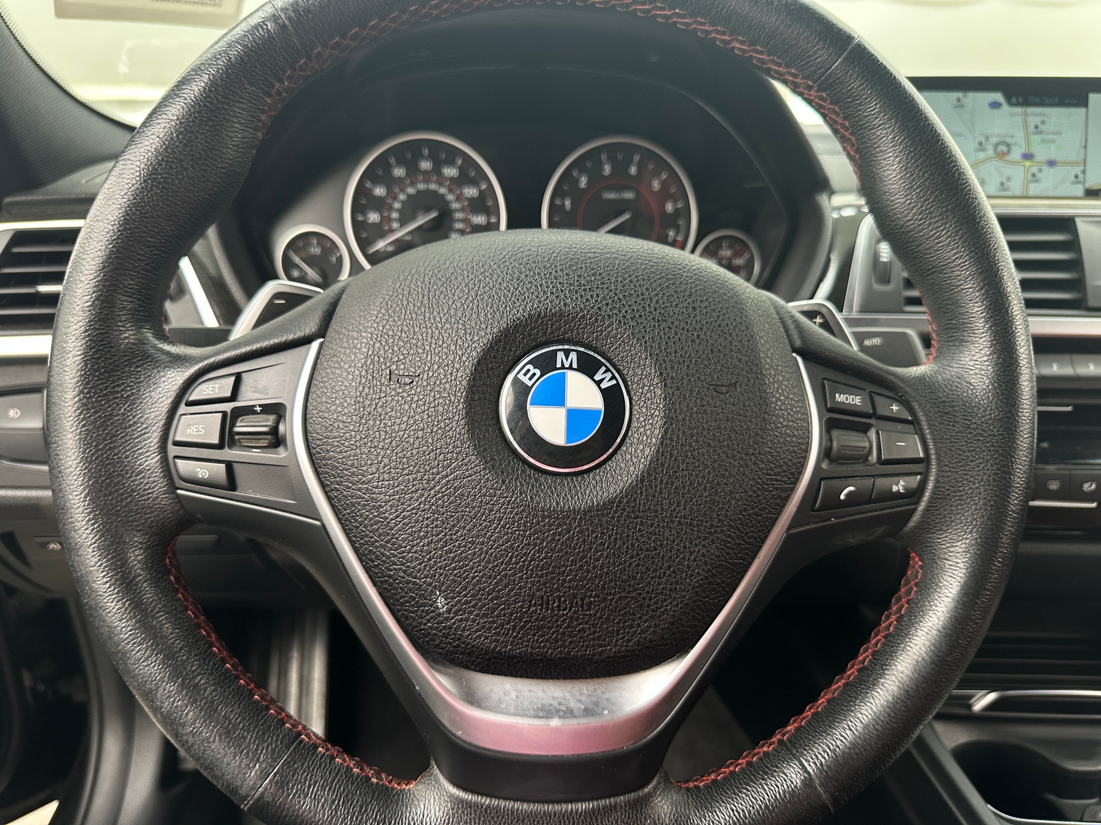 Thumbnail: 2018 BMW 3 Series - 4