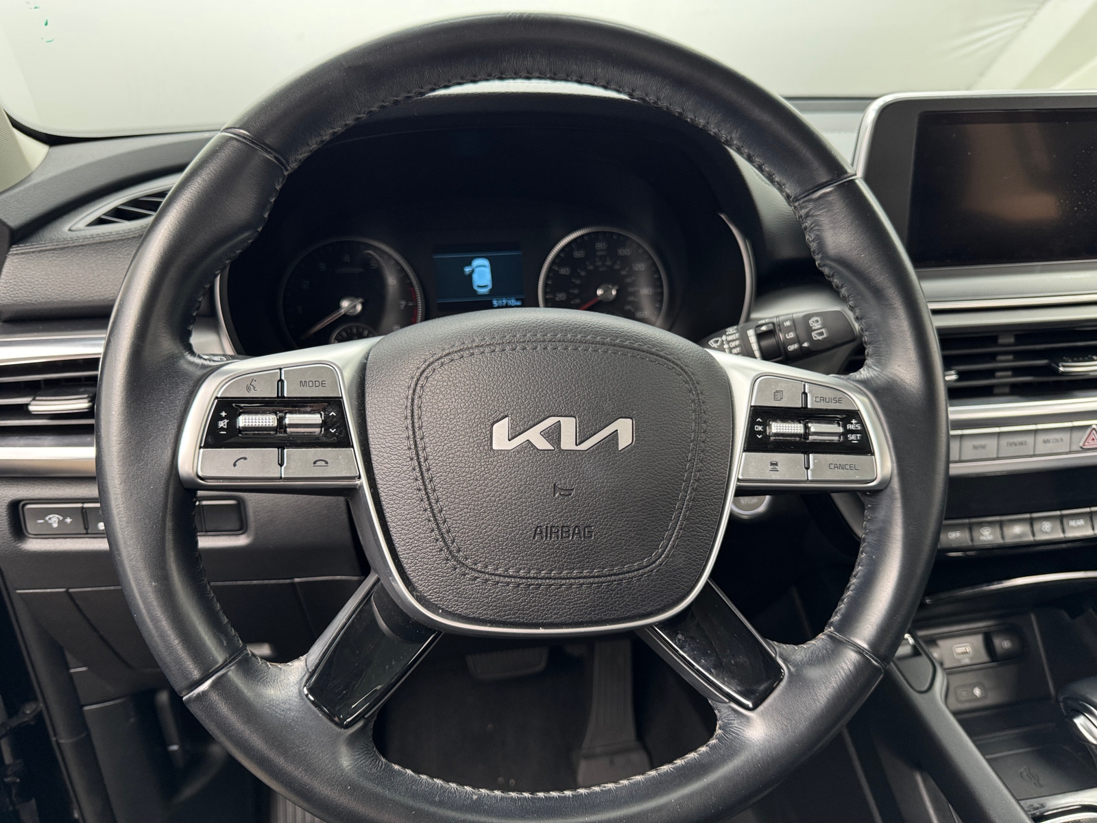 Thumbnail: 2022 Kia Telluride - 4