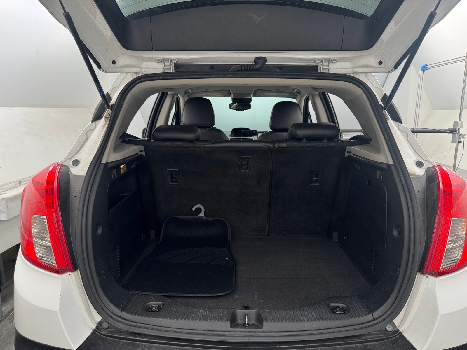 Thumbnail: 2016 Buick Encore - 7
