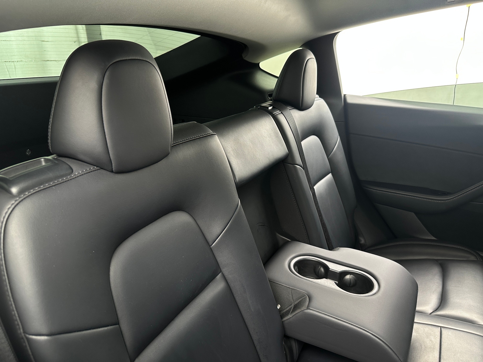 Thumbnail: 2021 Tesla Model Y - 4