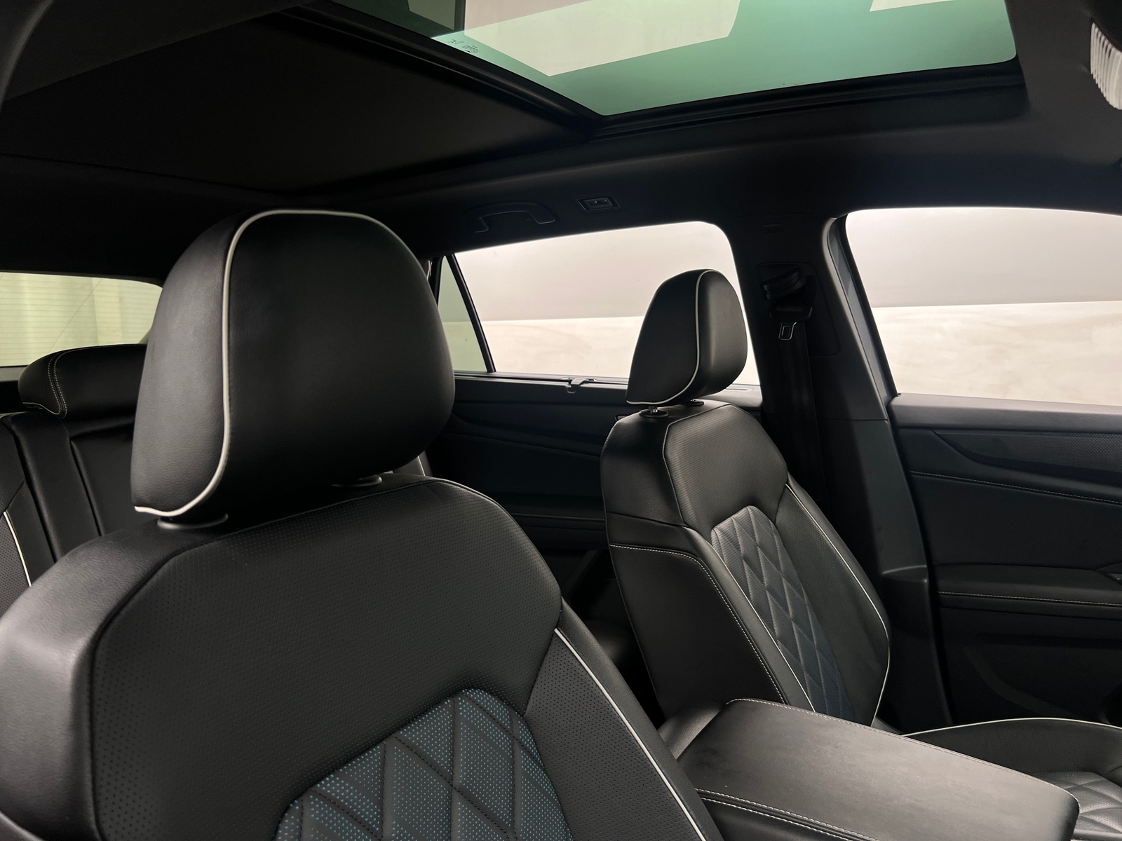 Thumbnail: 2024 Volkswagen Atlas - 2