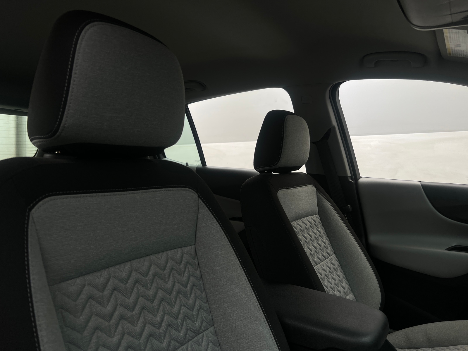 Thumbnail: 2023 Chevrolet Equinox - 2