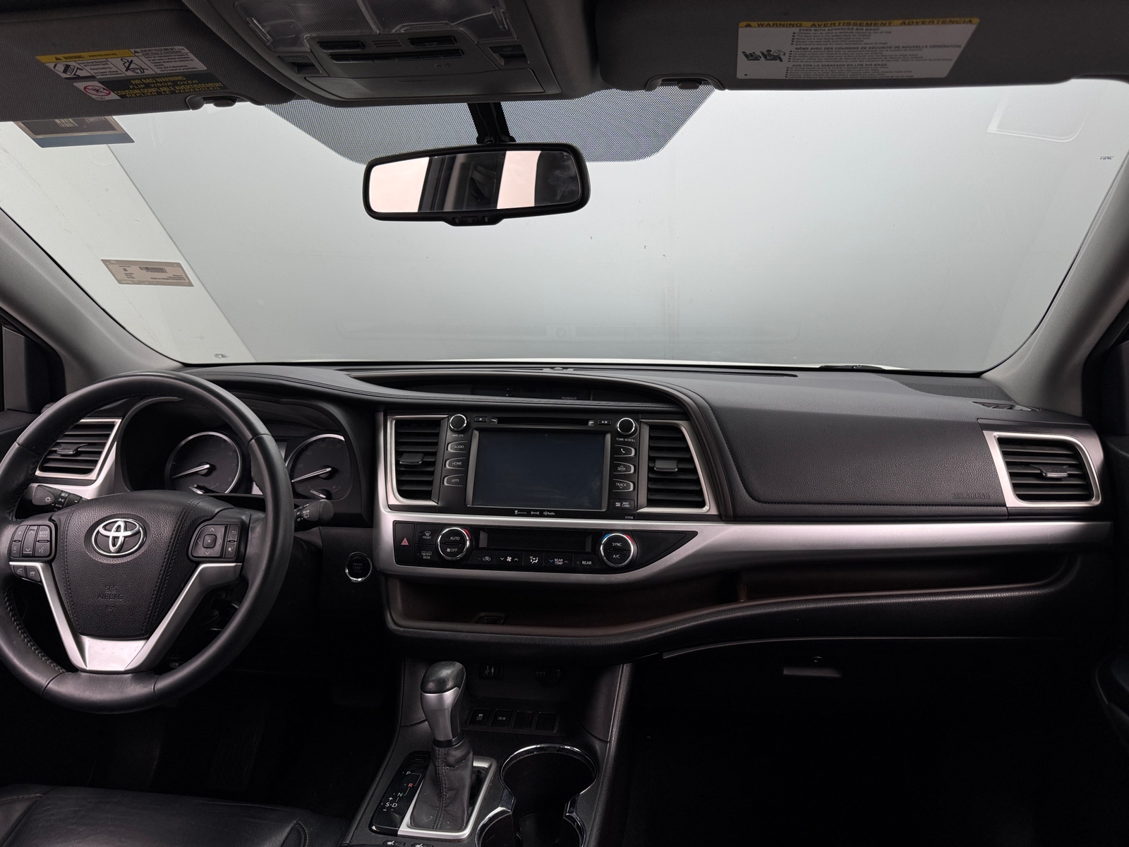 Thumbnail: 2016 Toyota Highlander - 2
