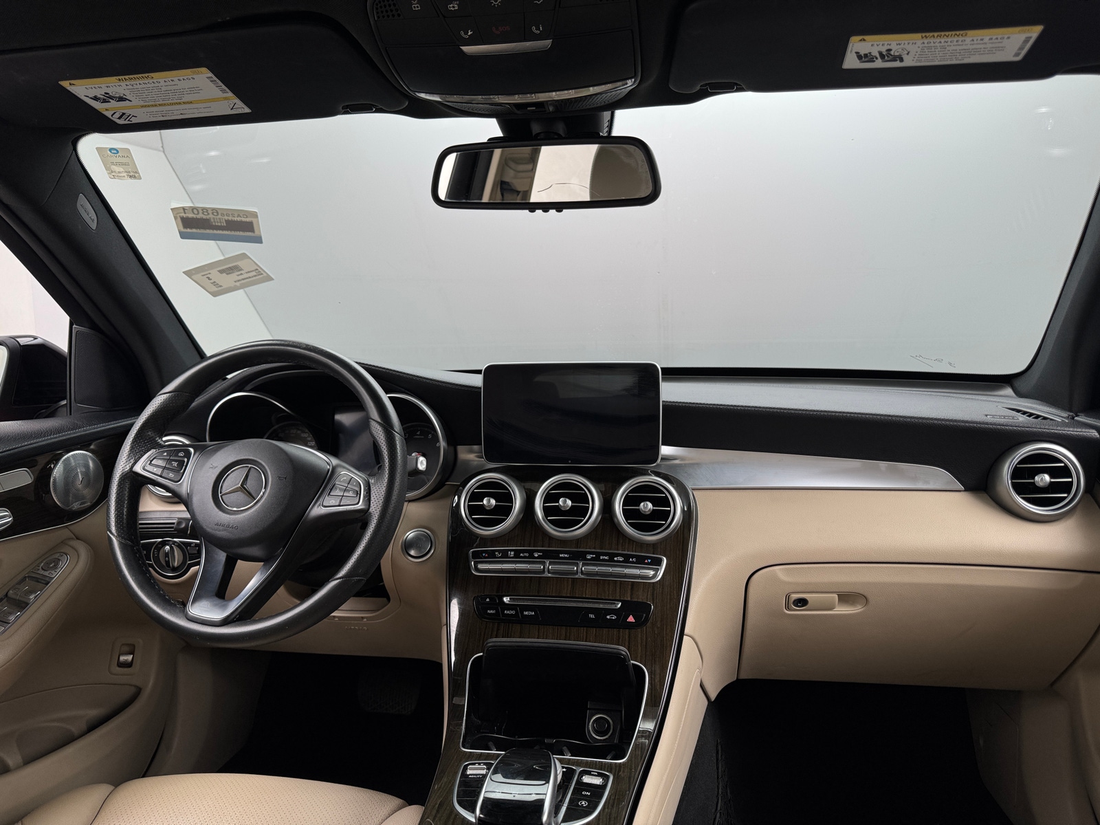 Thumbnail: 2017 Mercedes-Benz GLC - 2