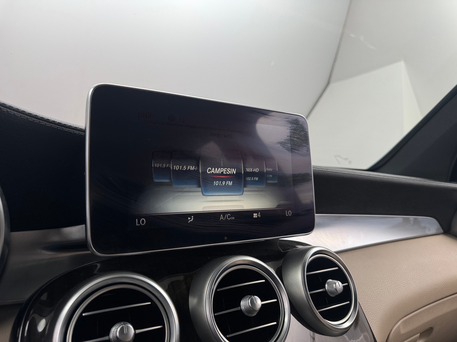 Thumbnail: 2017 Mercedes-Benz GLC - 3