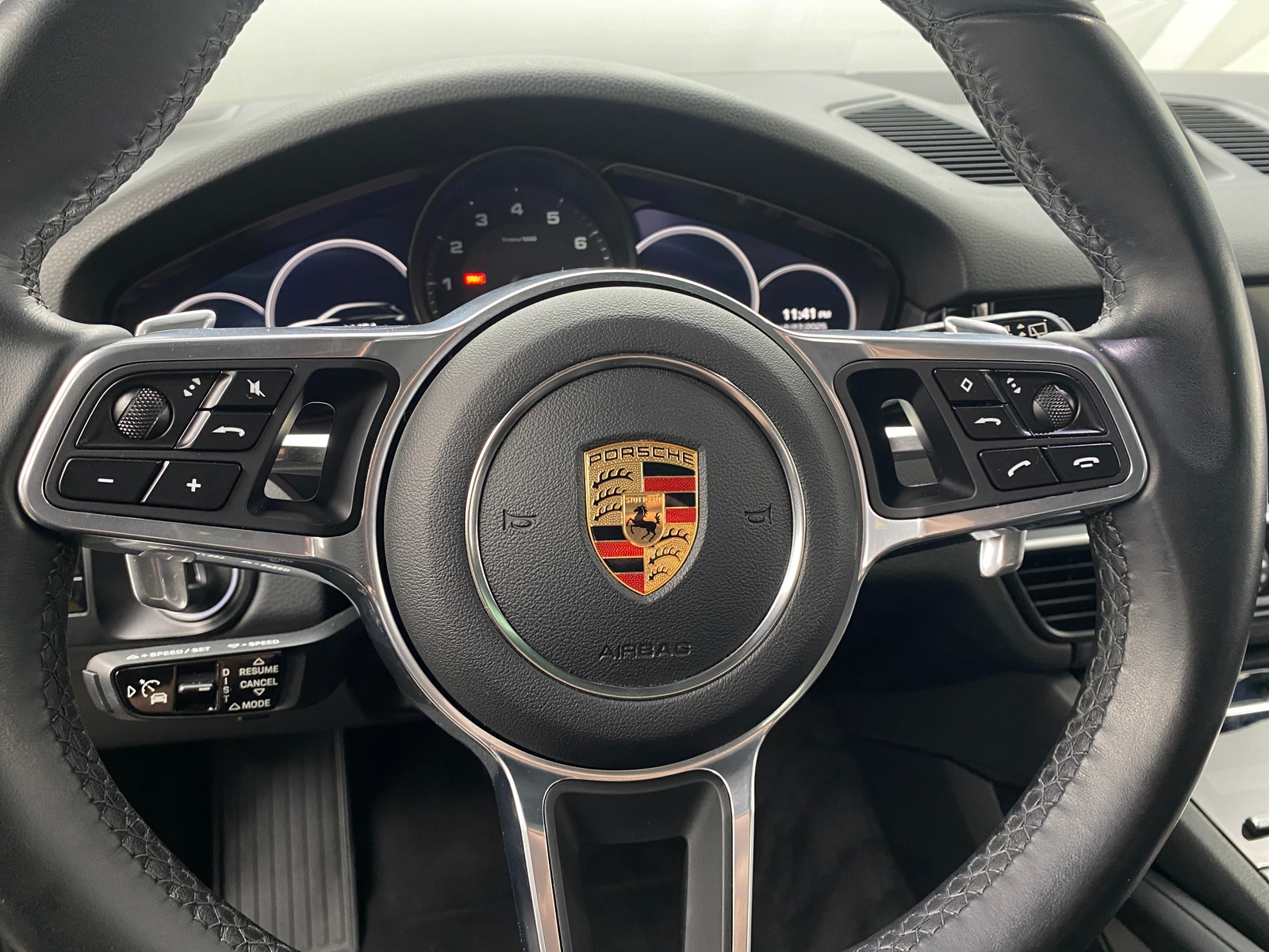 Thumbnail: 2019 Porsche Cayenne - 4